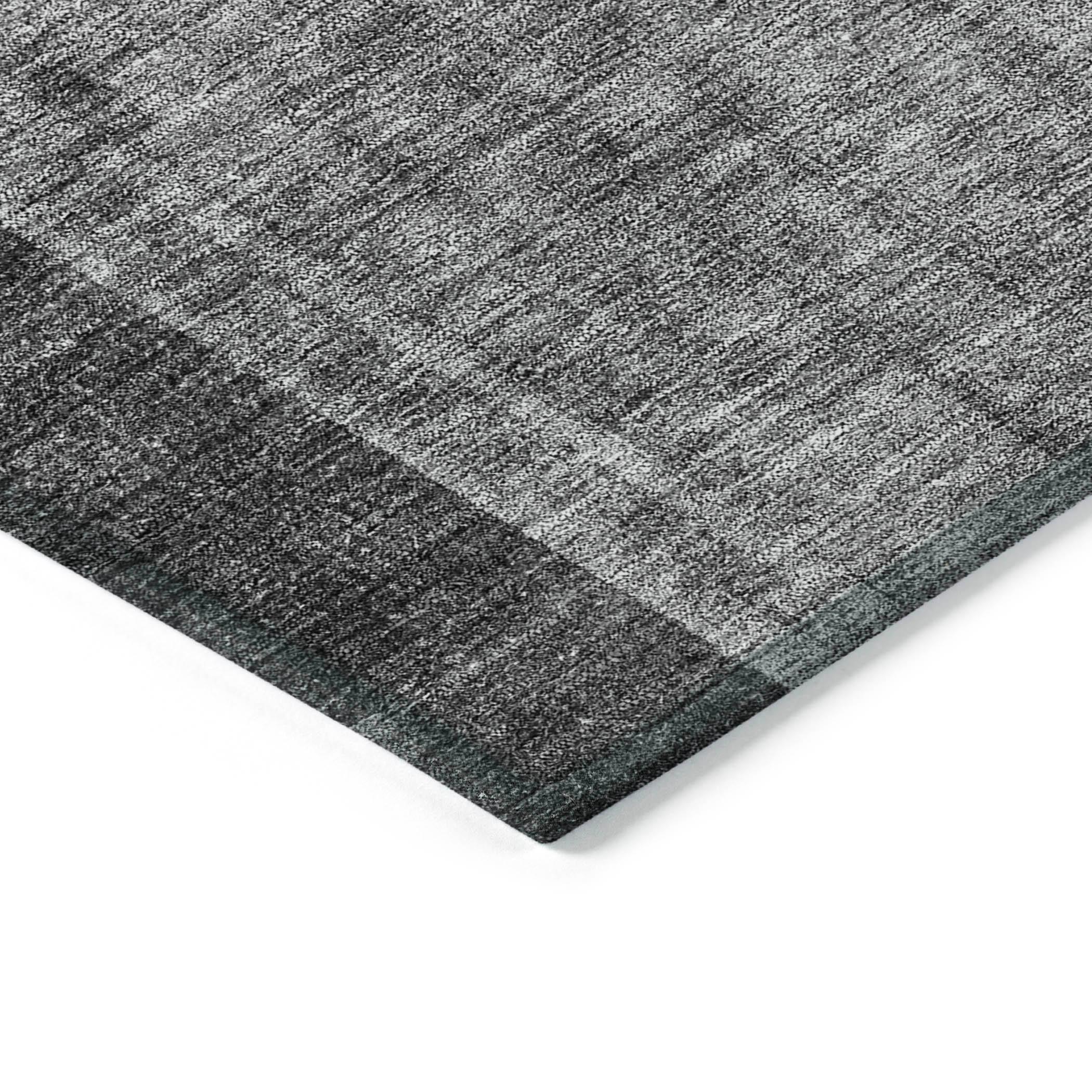 Charcoal Geometric Synthetic Flat Woven Indoor Outdoor Rug 3' x 5'