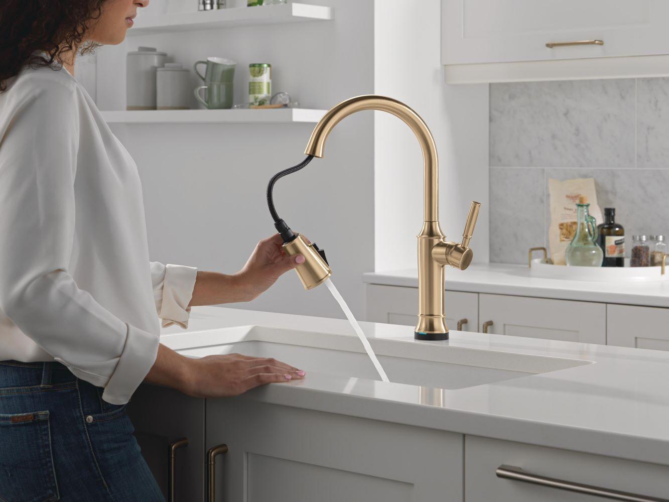 Renaldi Brushed Gold Touchless Pull-Down Kitchen Faucet