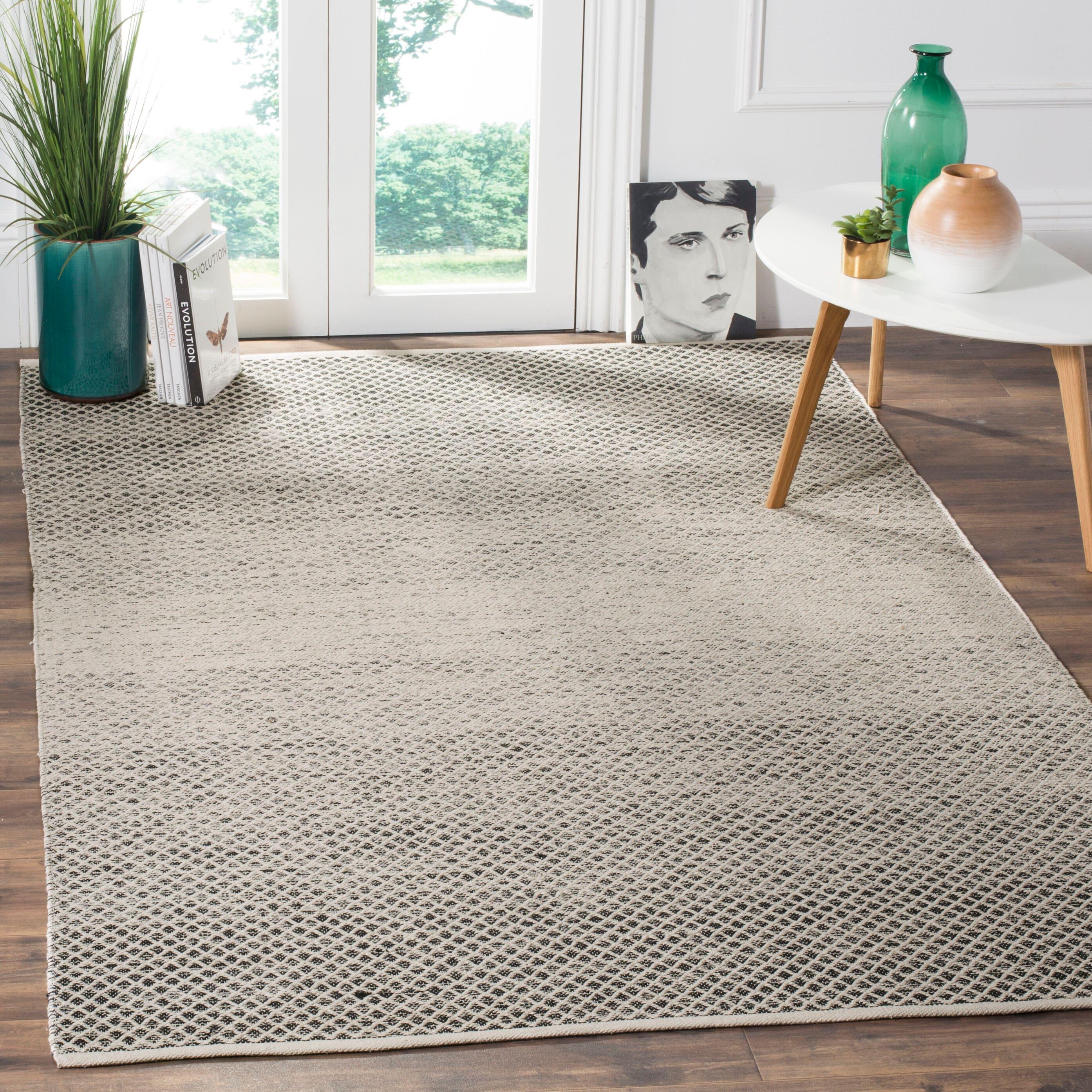 Montauk MTK601 Hand Woven Area Rug - Black/Ivory - 8'x10' - Safavieh.