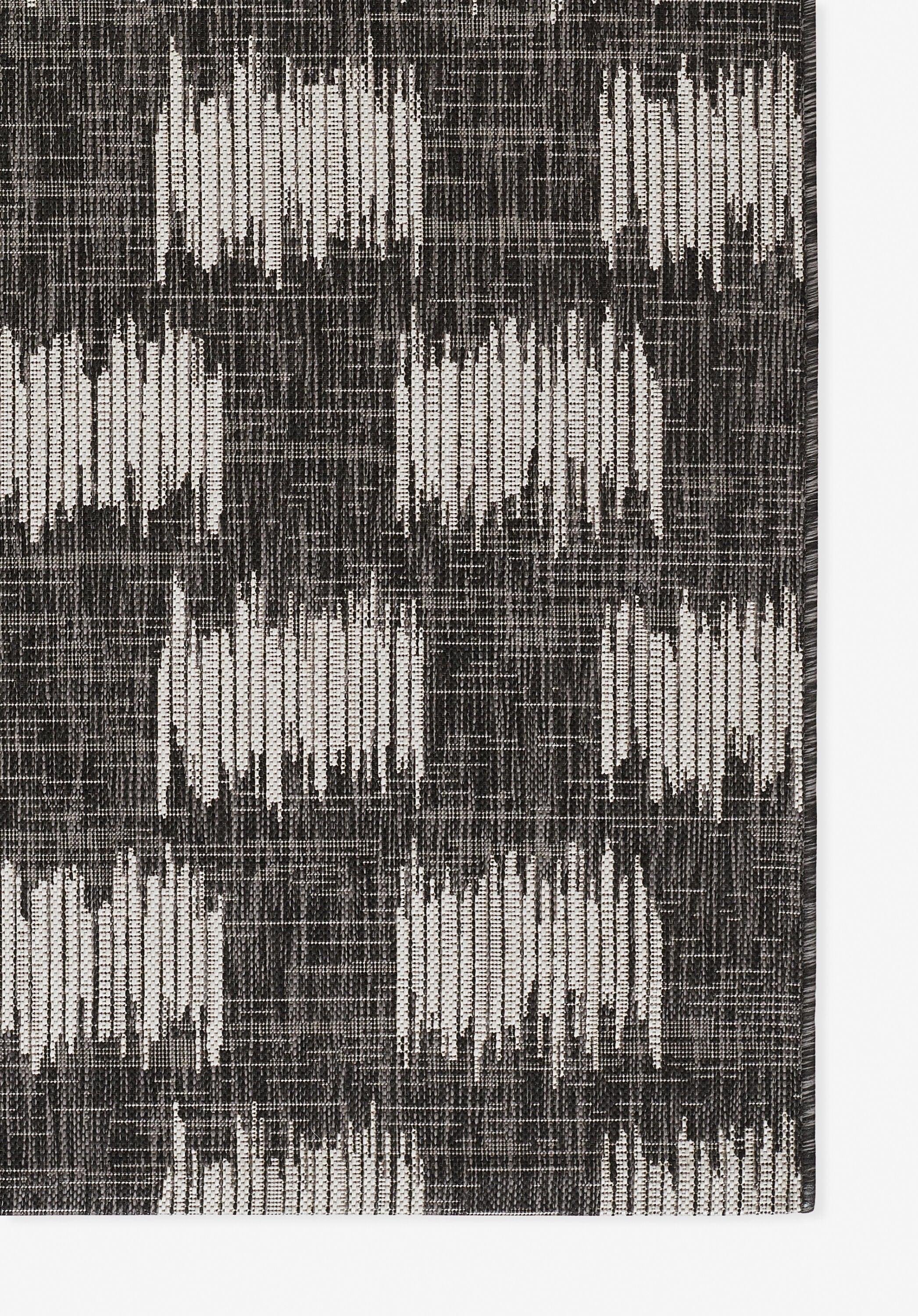 Novogratz by Momeni Villa Turin Charcoal Indoor Outdoor Rug 2' X 6' Runner