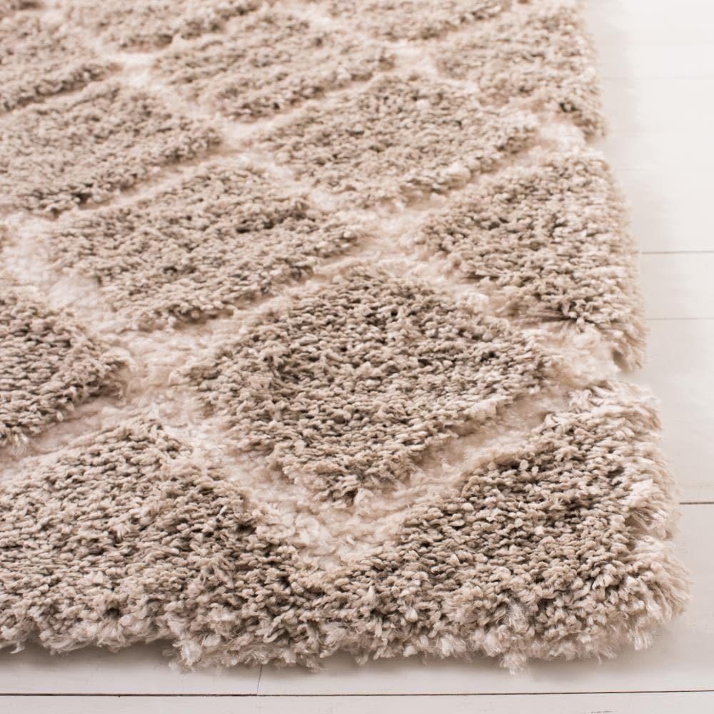 SAFAVIEH Adriana Anwar Geometric Diamonds Shag Area Rug, Beige/Cream, 4' x 6'
