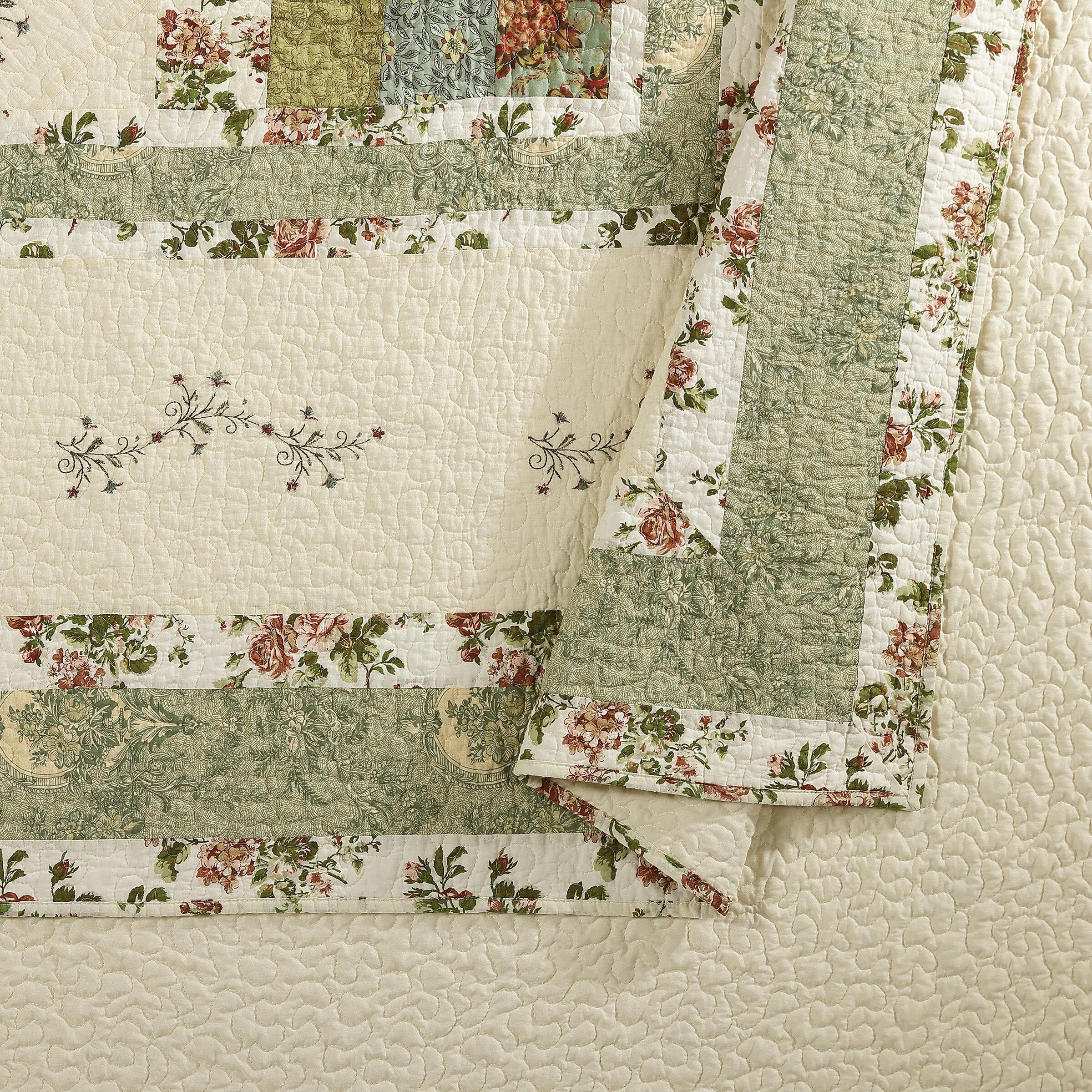 Olivia Floral Embroidered Patchwork 3-Piece Quilt Set