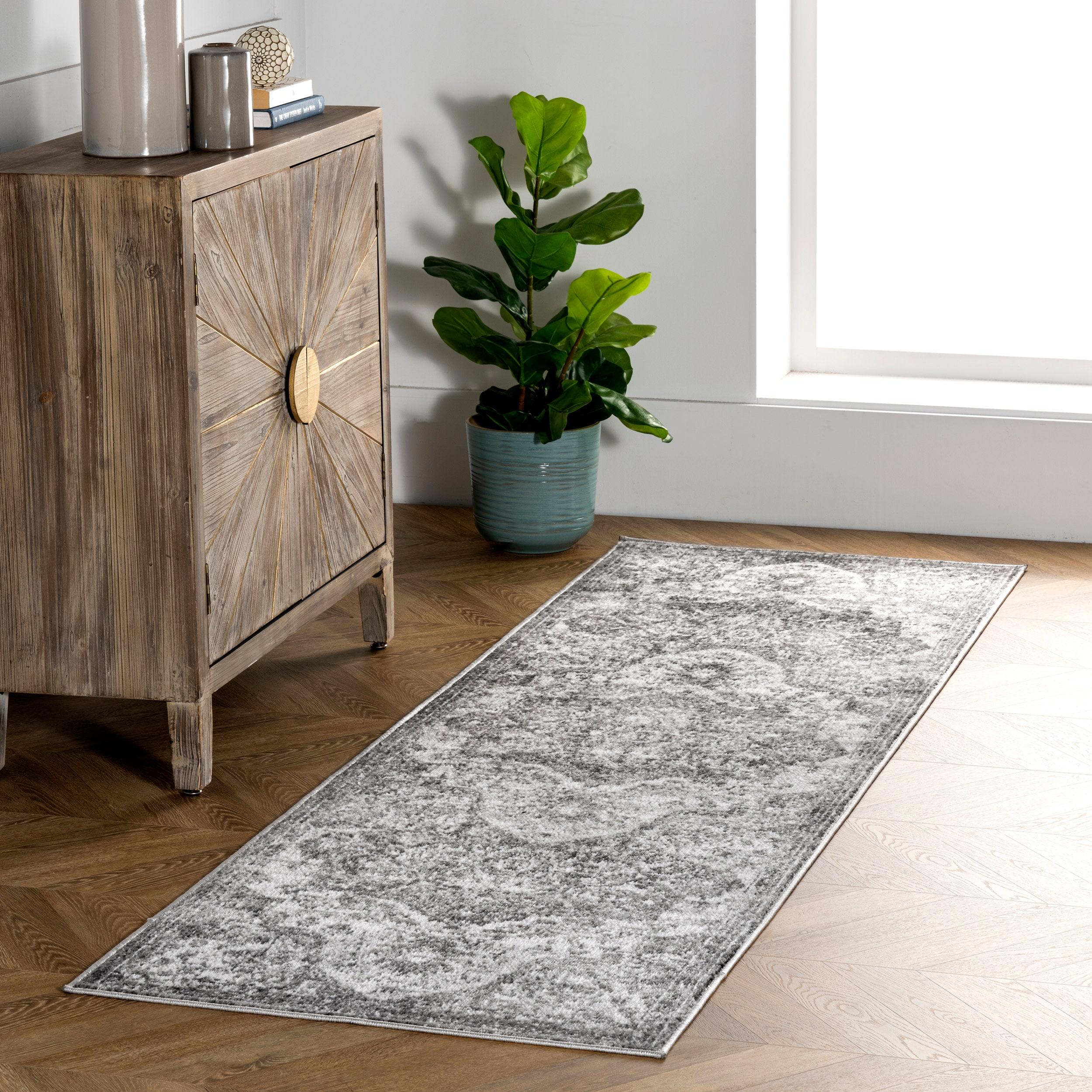 nuLOOM Maryanne Medallion Runner Rug, 2' 6" x 6', Gray