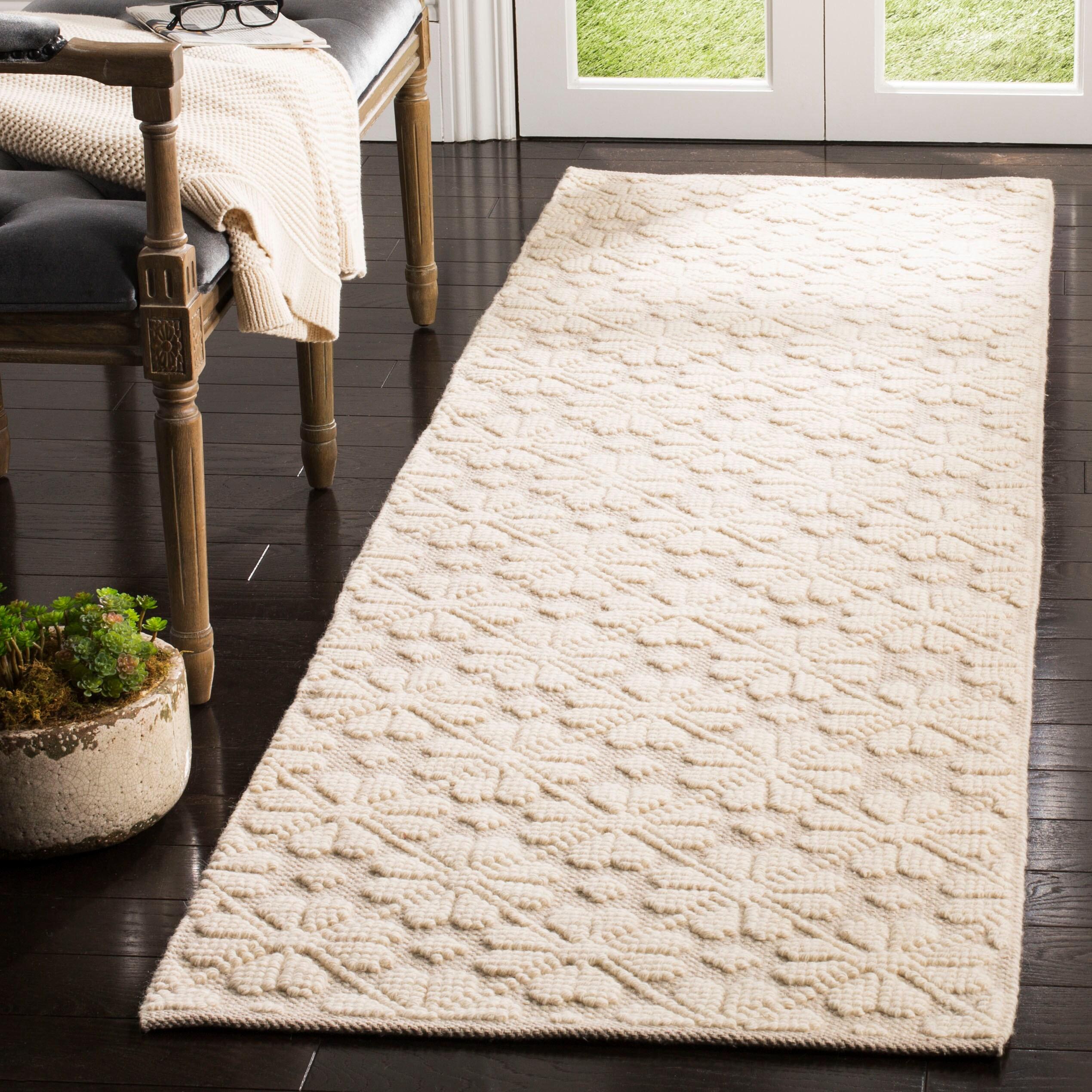 Vermont VRM106 Hand Woven Runner Rug - Ivory - 2'3"x6' - Safavieh.