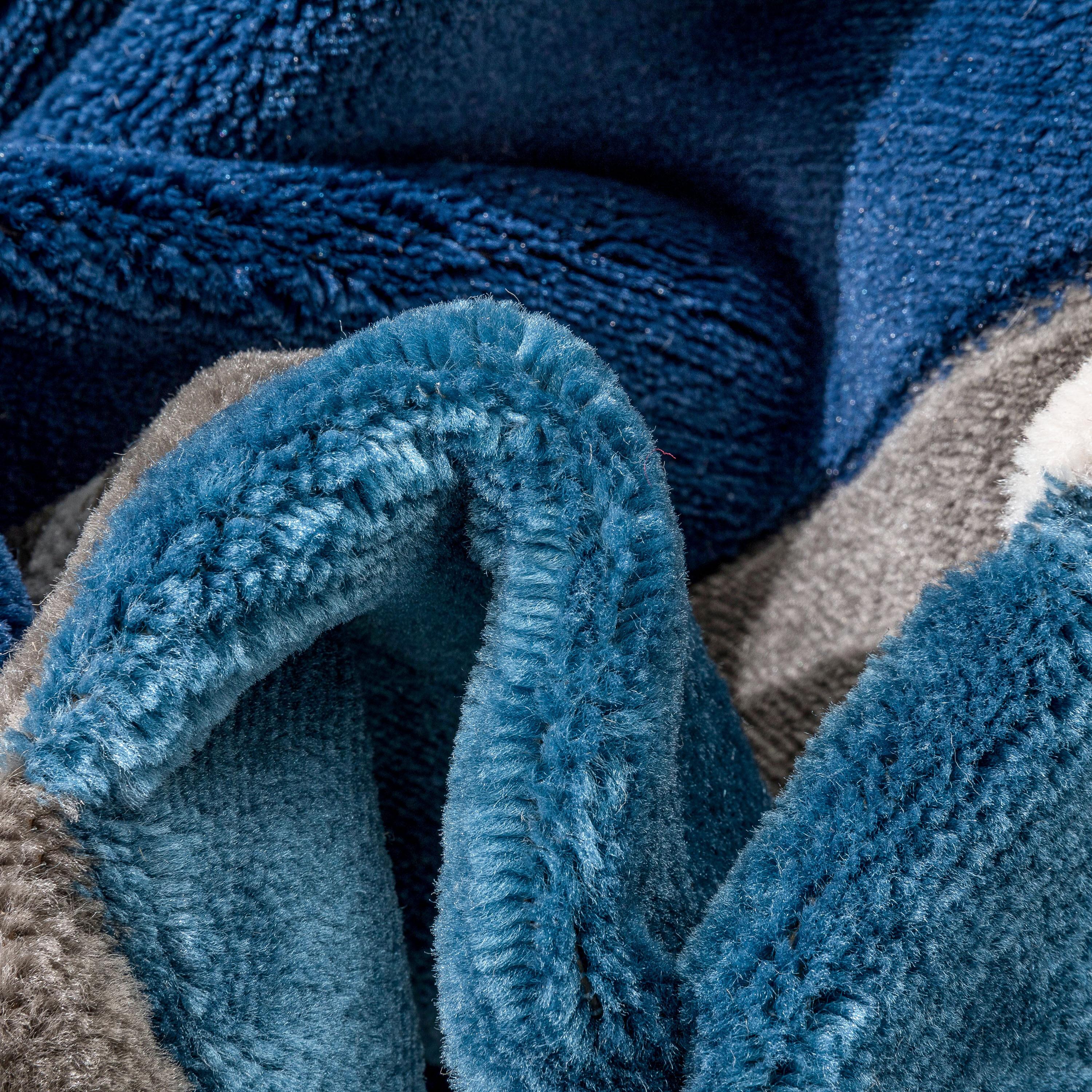 Well Woven Good Vibes Nora Modern Geometric Blue 3'11" x 5'3" Area Rug