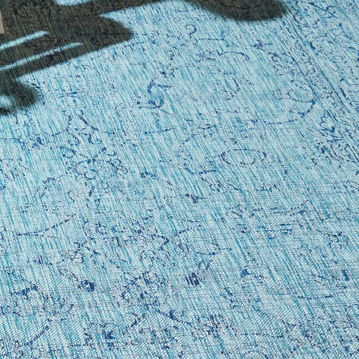 Courtyard Performance Oriental Rug