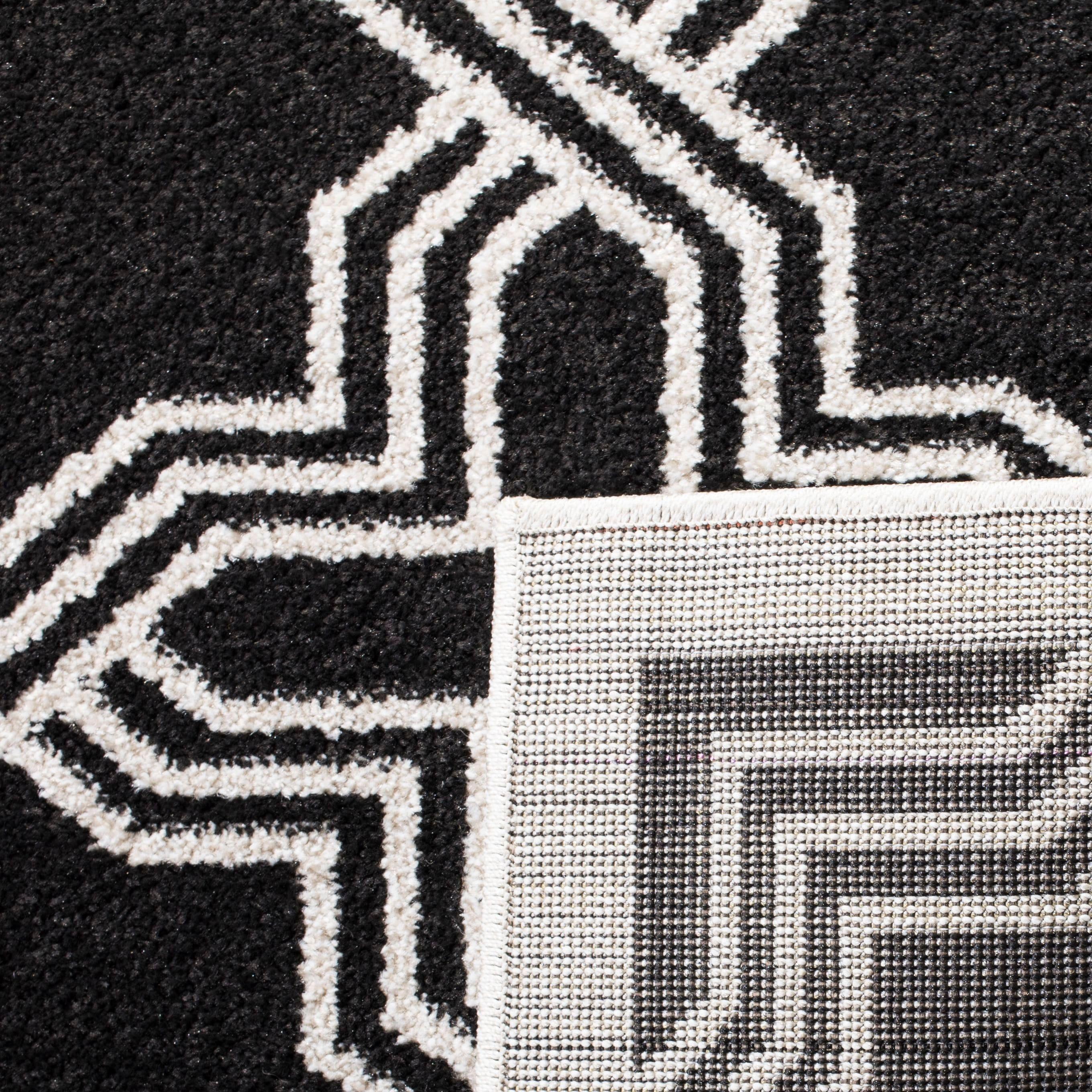 Amherst AMT413 Power Loomed Area Rug - Anthracite/Ivory - 7' round - Safavieh.