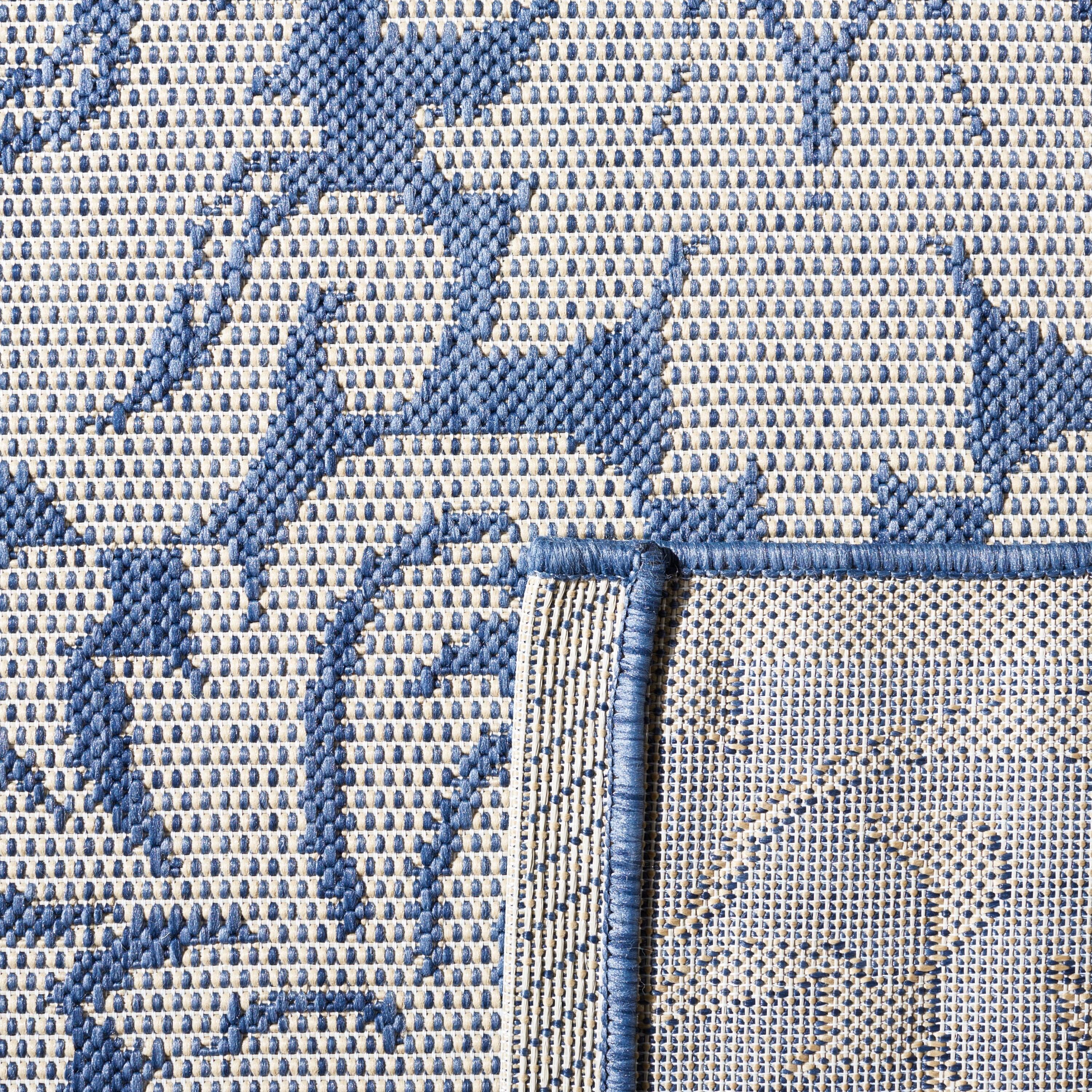 SAFAVIEH Courtyard Dani Damask Bordered Indoor/Outdoor Runner Rug, 2'3" x 12', Blue/Natural