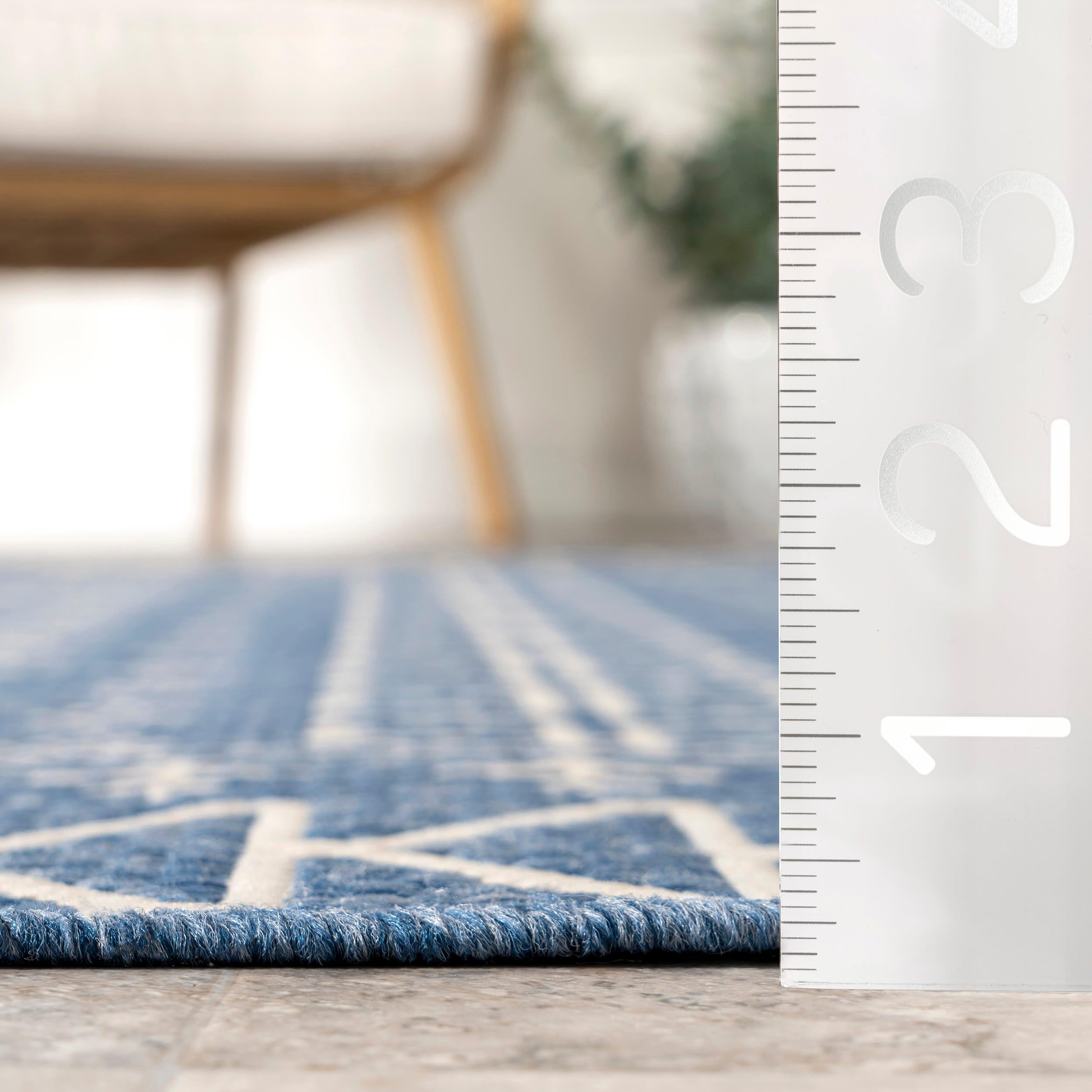 Nuloom Kandace Geometric 6x9 Indoor/Outdoor Area Rug for Living Room Patio Deck Front Porch Kitchen, Blue/Ivory