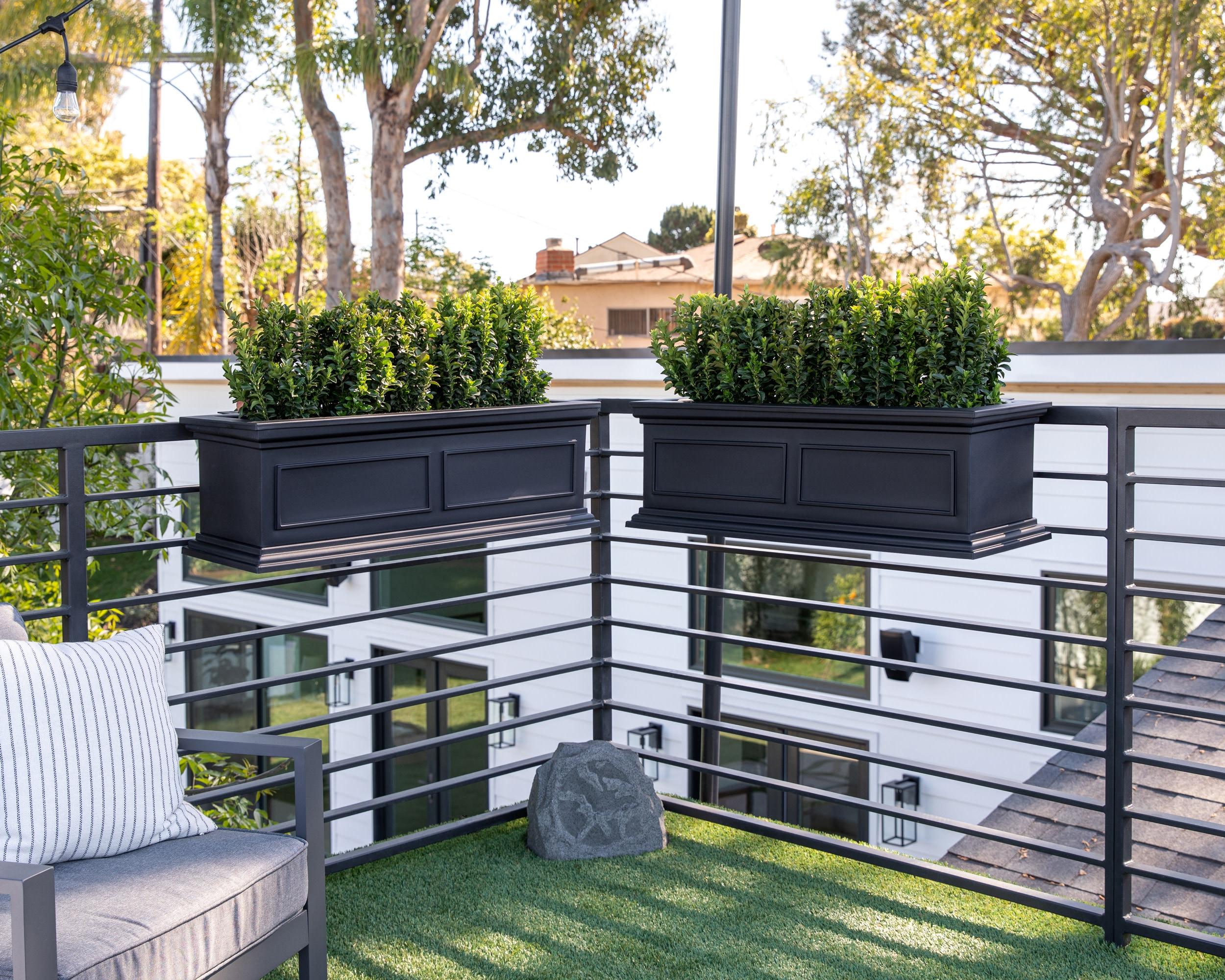 Veradek Brixton Railing Window Box 36" Plastic Planter 2-Pack Black