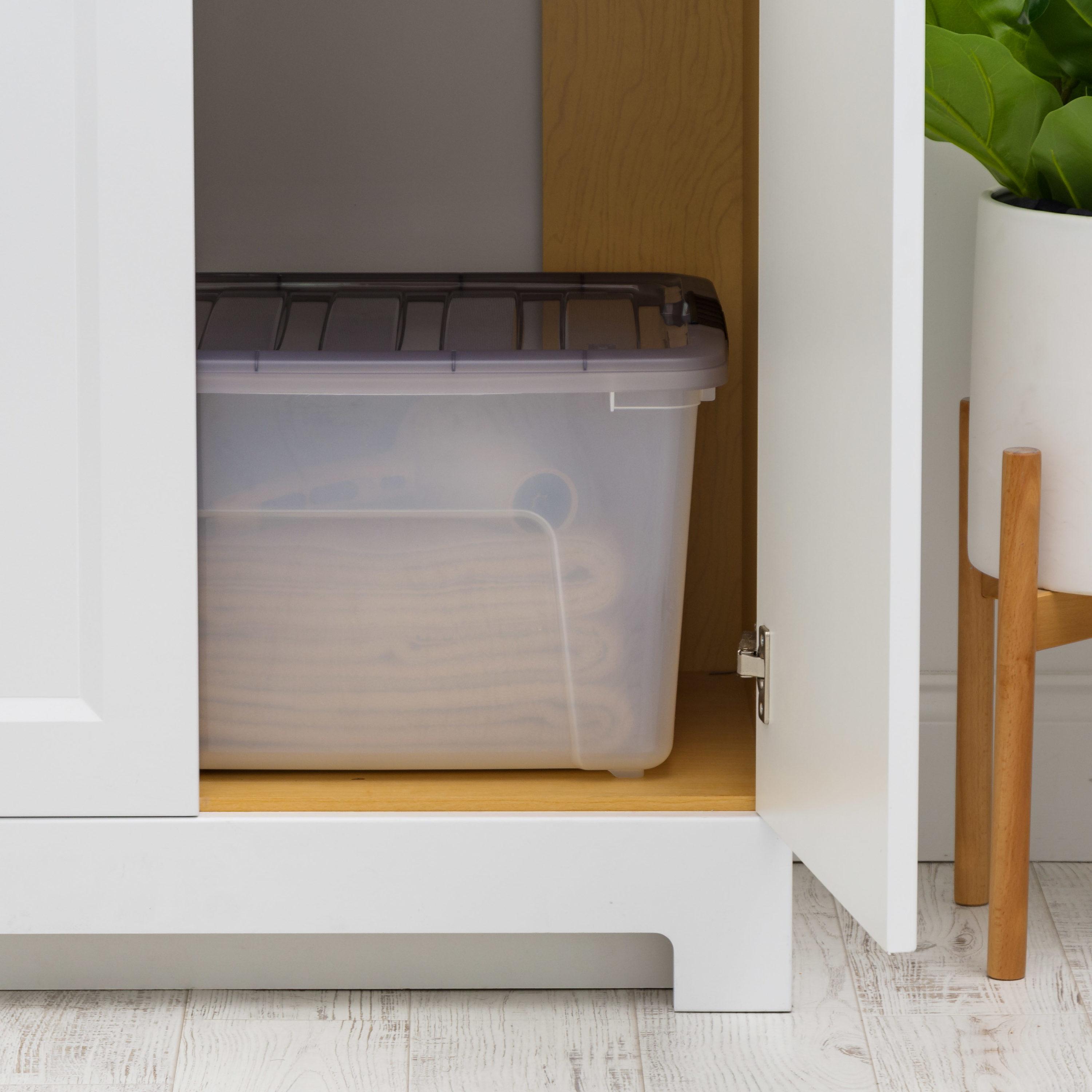 IRIS USA, Inc. Plastic Storage Box with Latching Lid in Clear