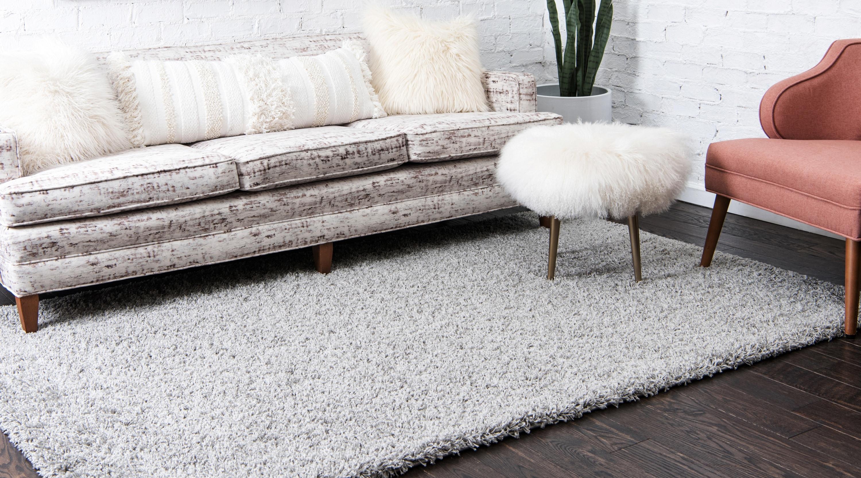 Unique Loom Solid Shag Collection Area Rug (7' 1" x 10' Rectangle Cloud Gray)