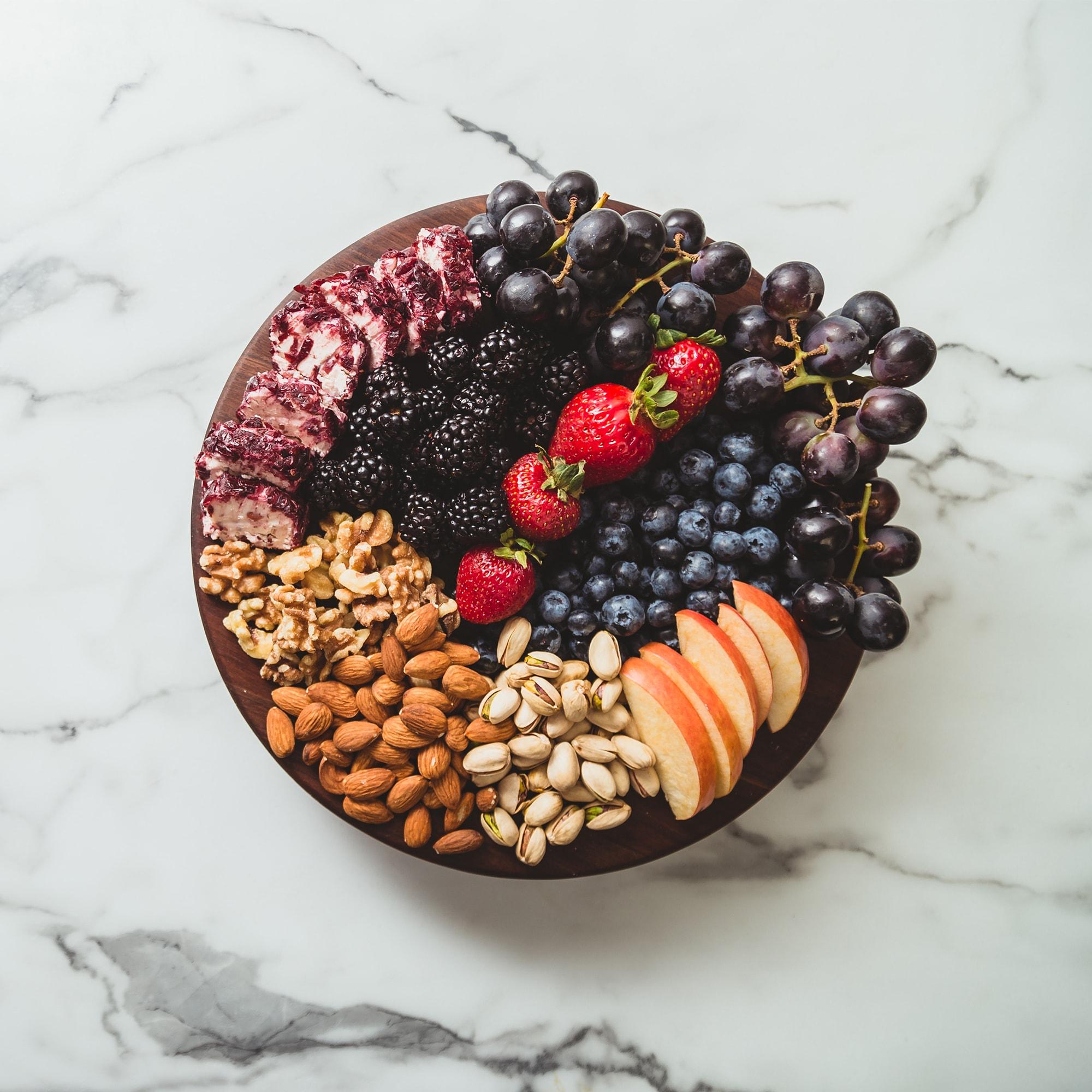 John Boos John Boos 18" Round Cutting Board, 1.5" Edge Grain