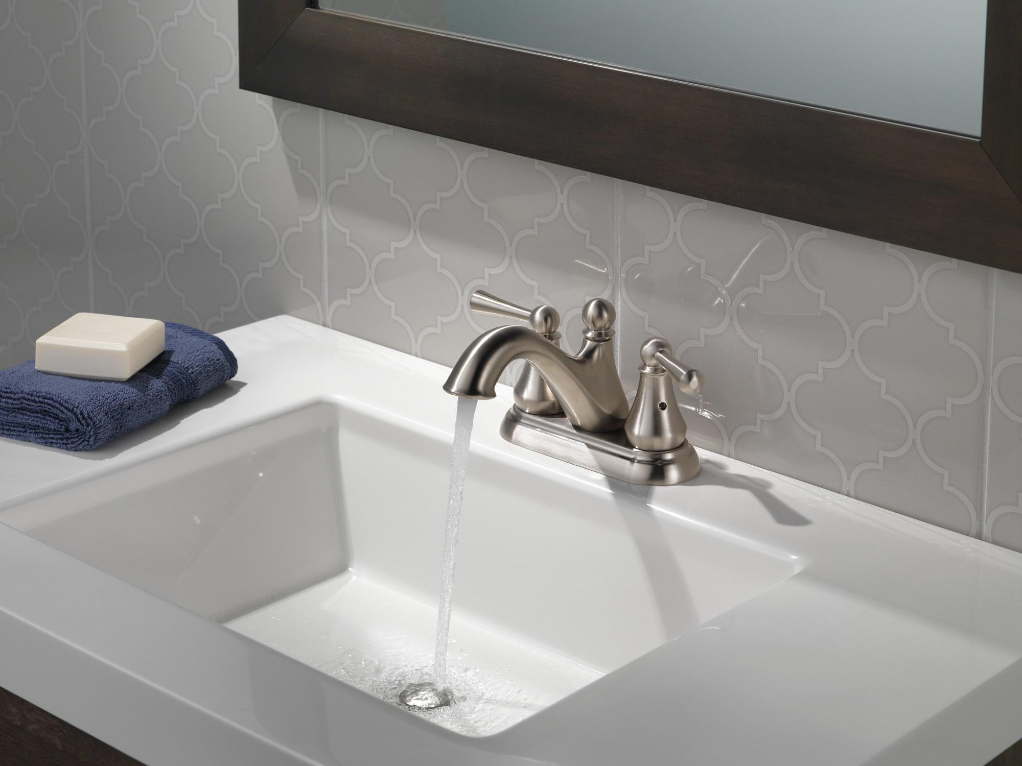 Haywood Centerset Bathroom Faucet with Drain Assembly, 2-handle Bathroom Sink Faucet