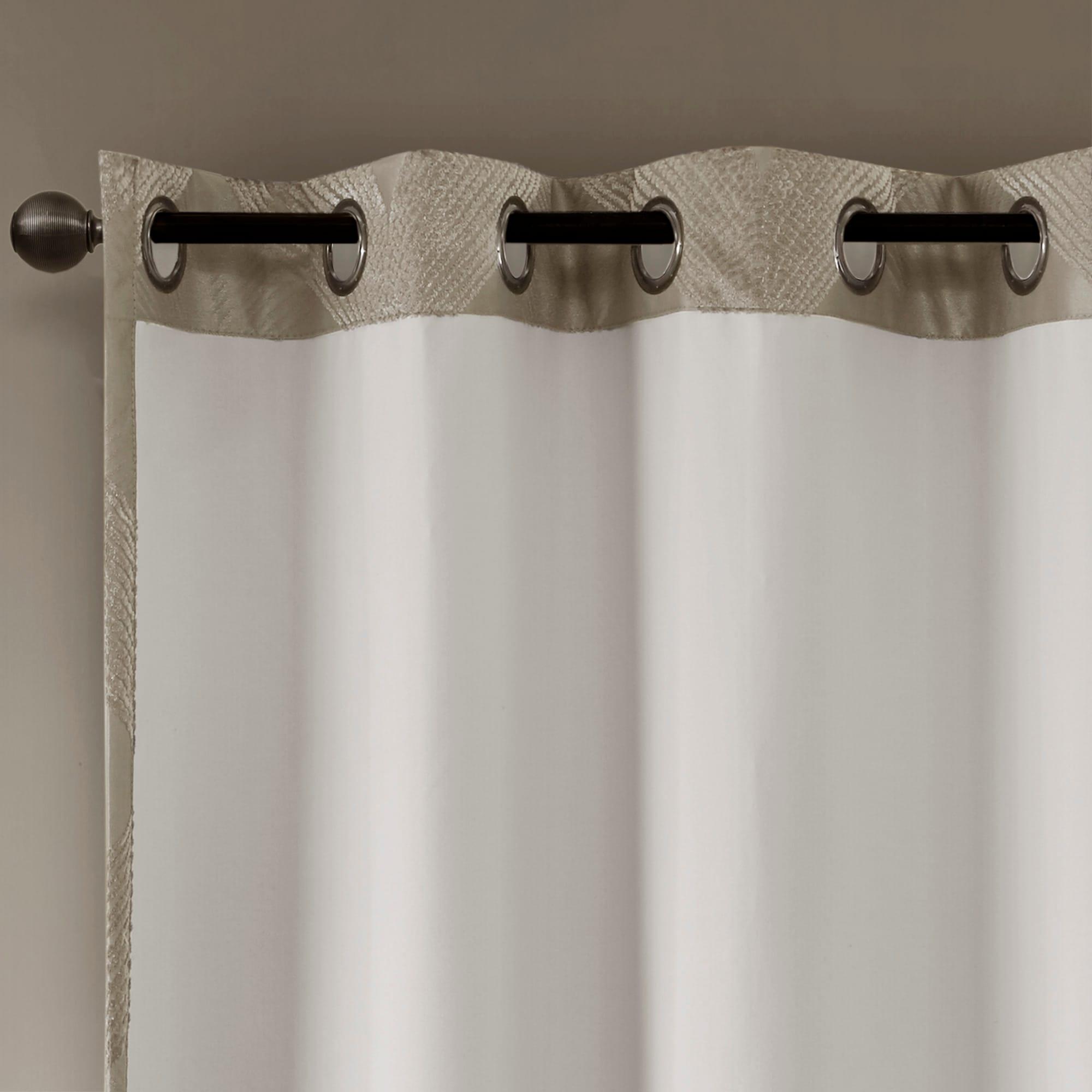 Madison Park Bentley Ogee Knitted Jacquard Geometric Total Blackout Single Curtain Panel