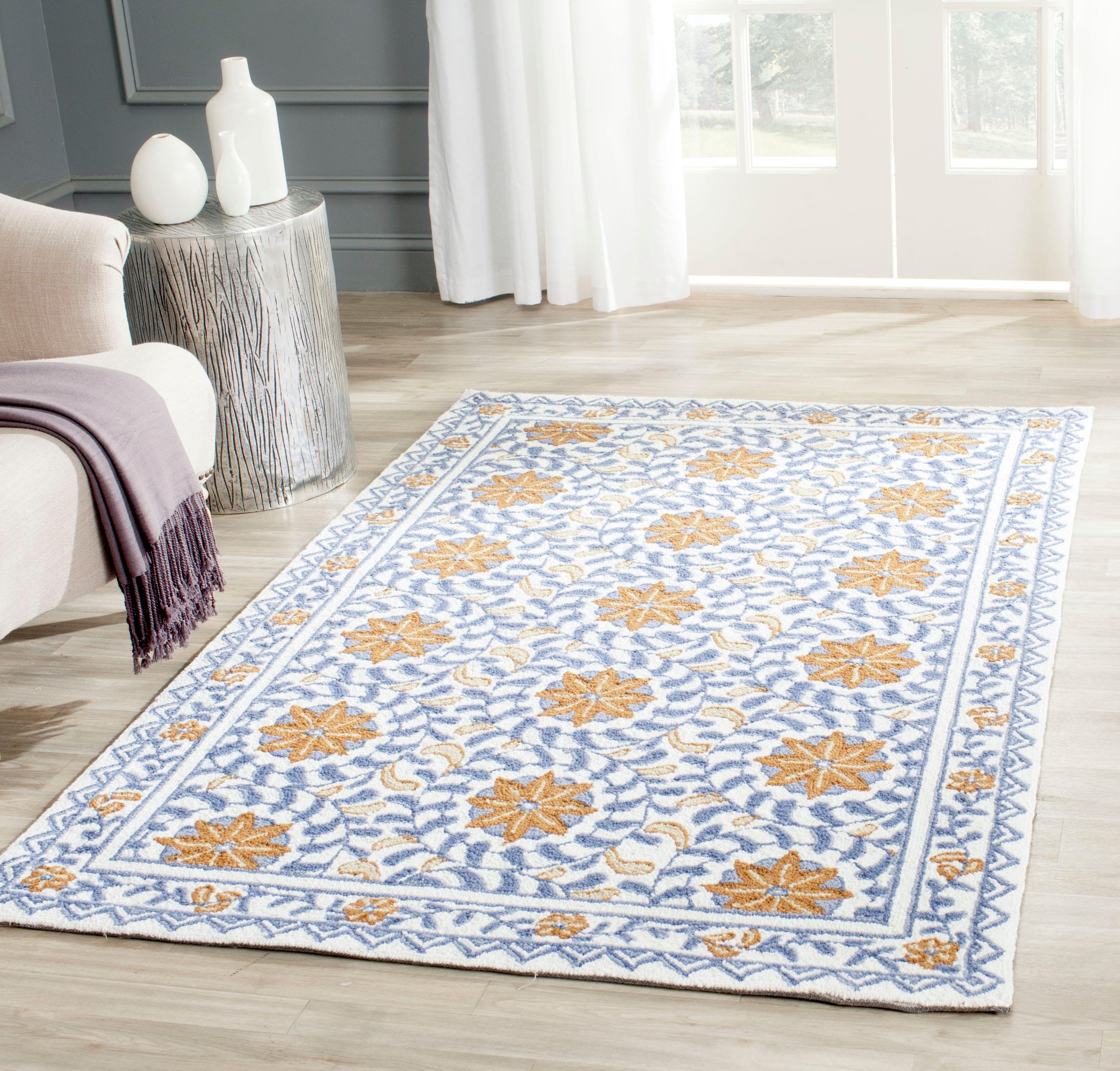 Chelsea HK150A Hand Hooked Accent Rug - Ivory/Blue - 2'6"x4' - Safavieh.