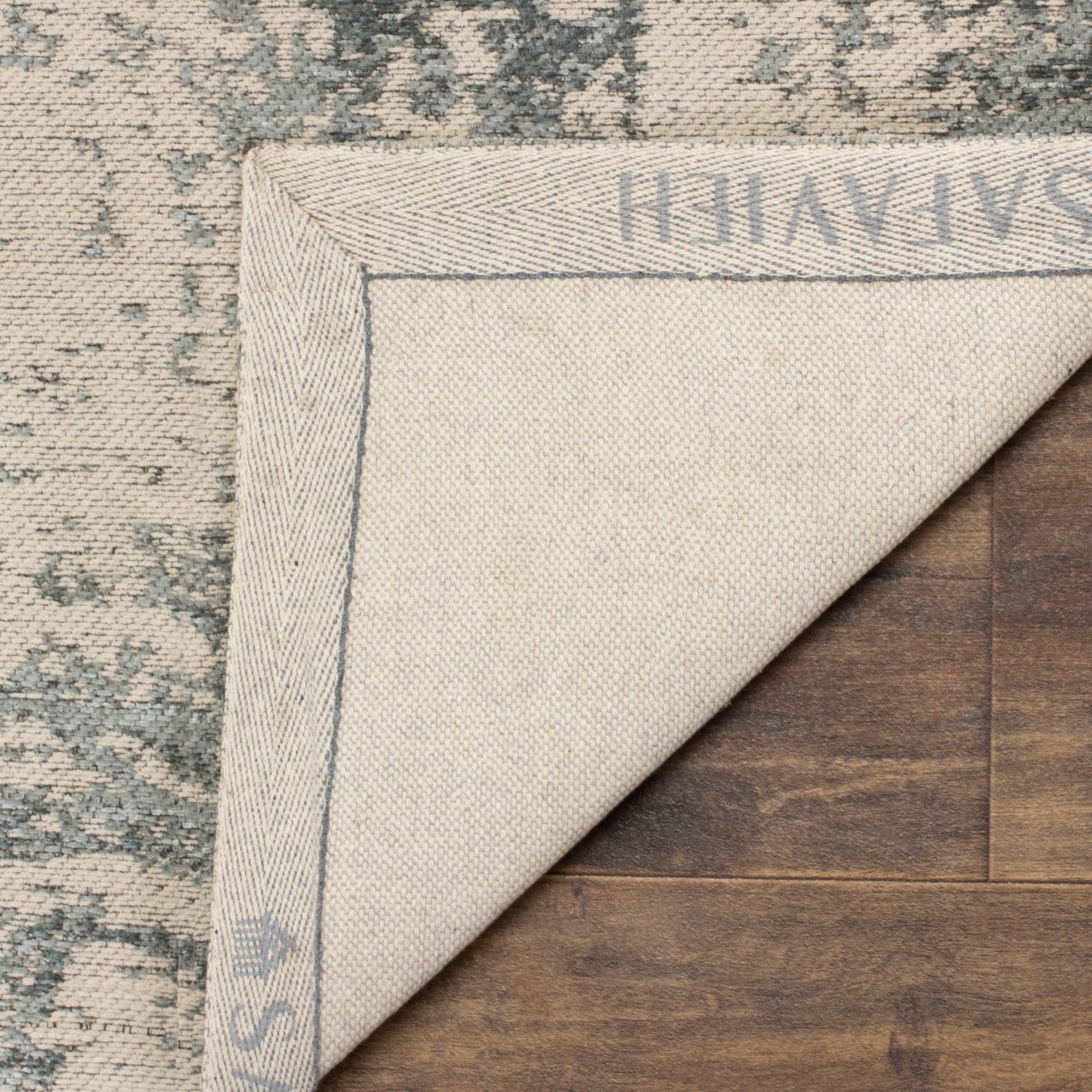 Classic Vintage CLV125 Power Loomed Accent Rug - Grey - 2'4"x4'8" - Safavieh.