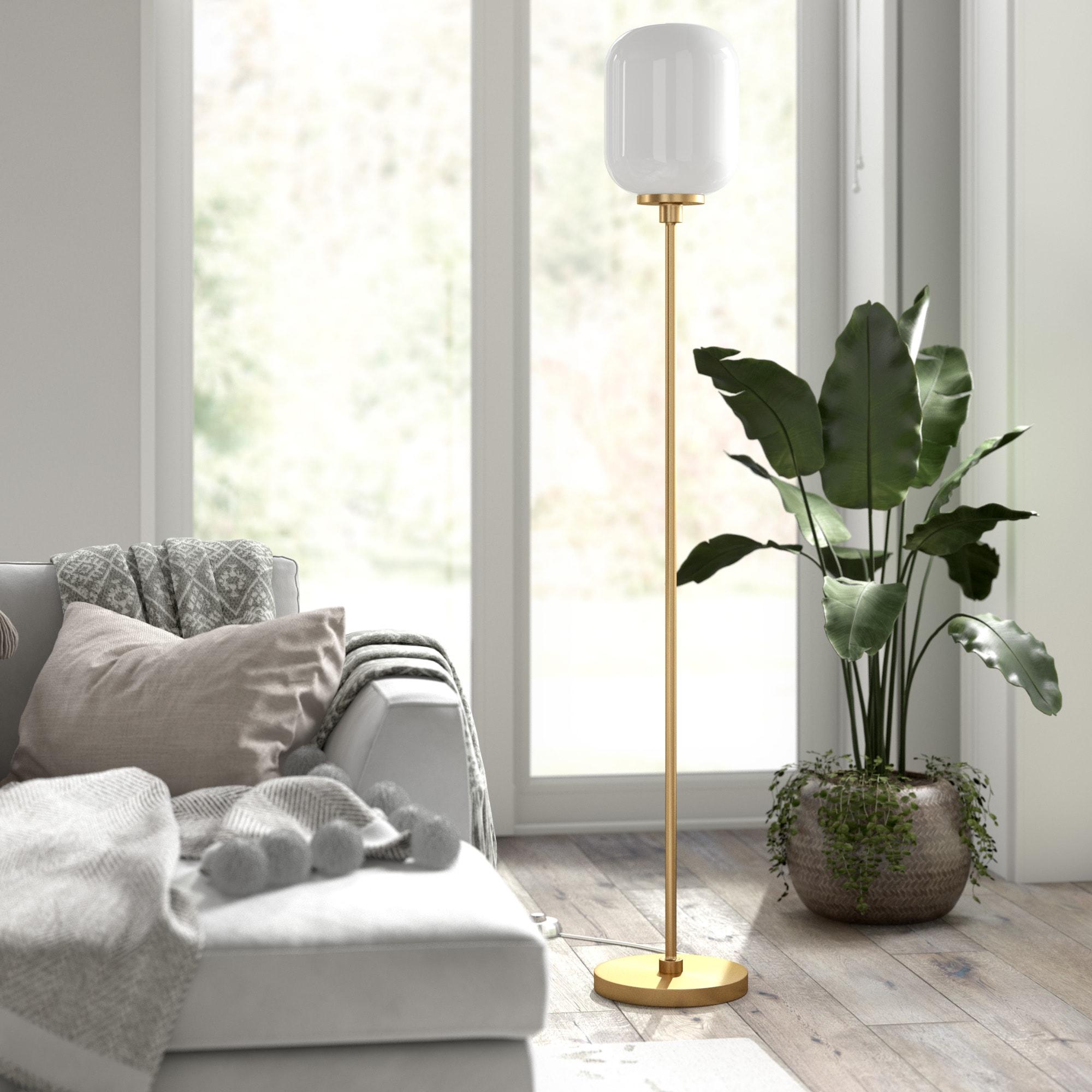 Evelyn&Zoe Agnolo Modern Farmhouse Metal Torchiere Floor Lamp, Brass