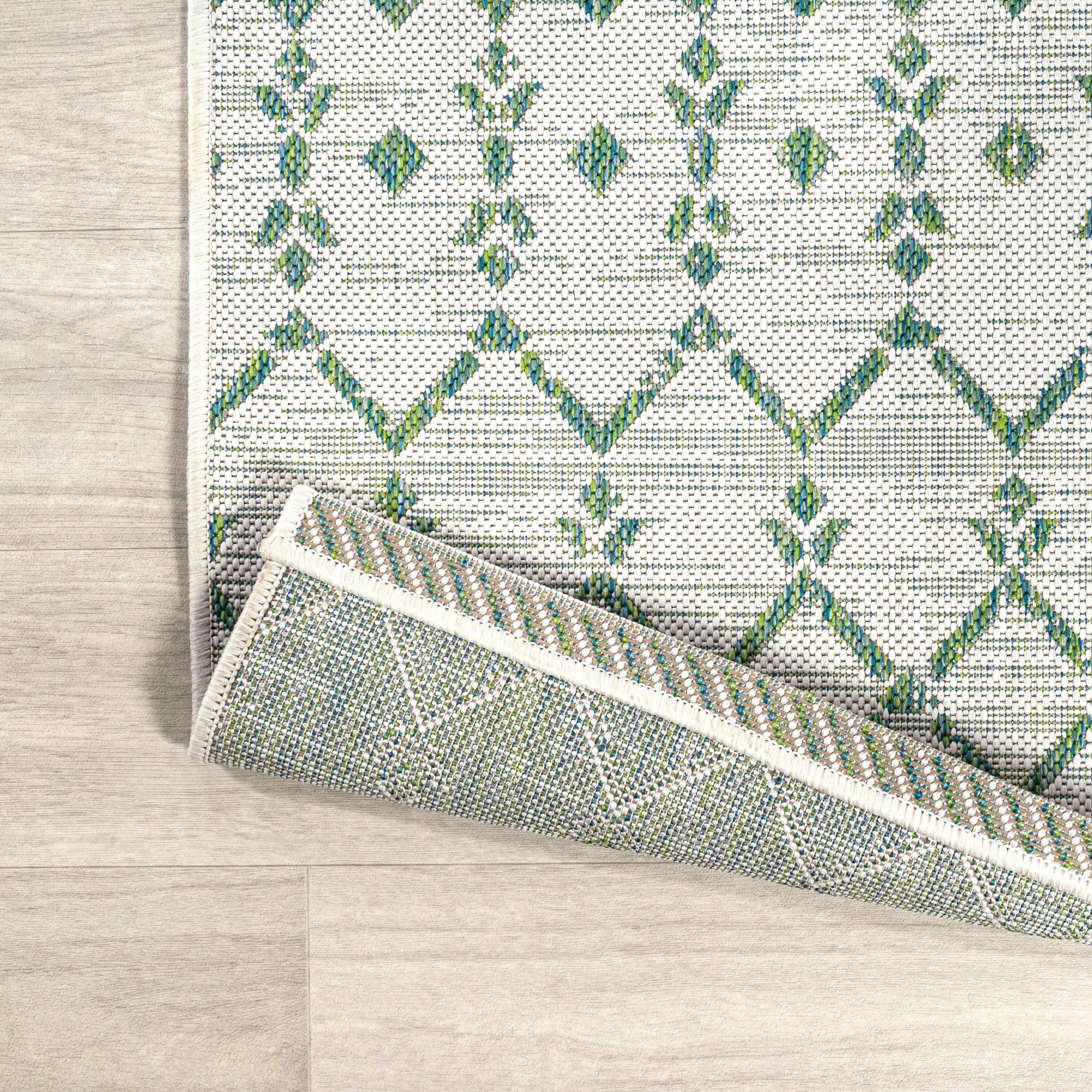 5' Round Ourika Moroccan Geometric Textured Weave Indoor/Outdoor Area Rug, Green/Ivory - JONATHAN Y