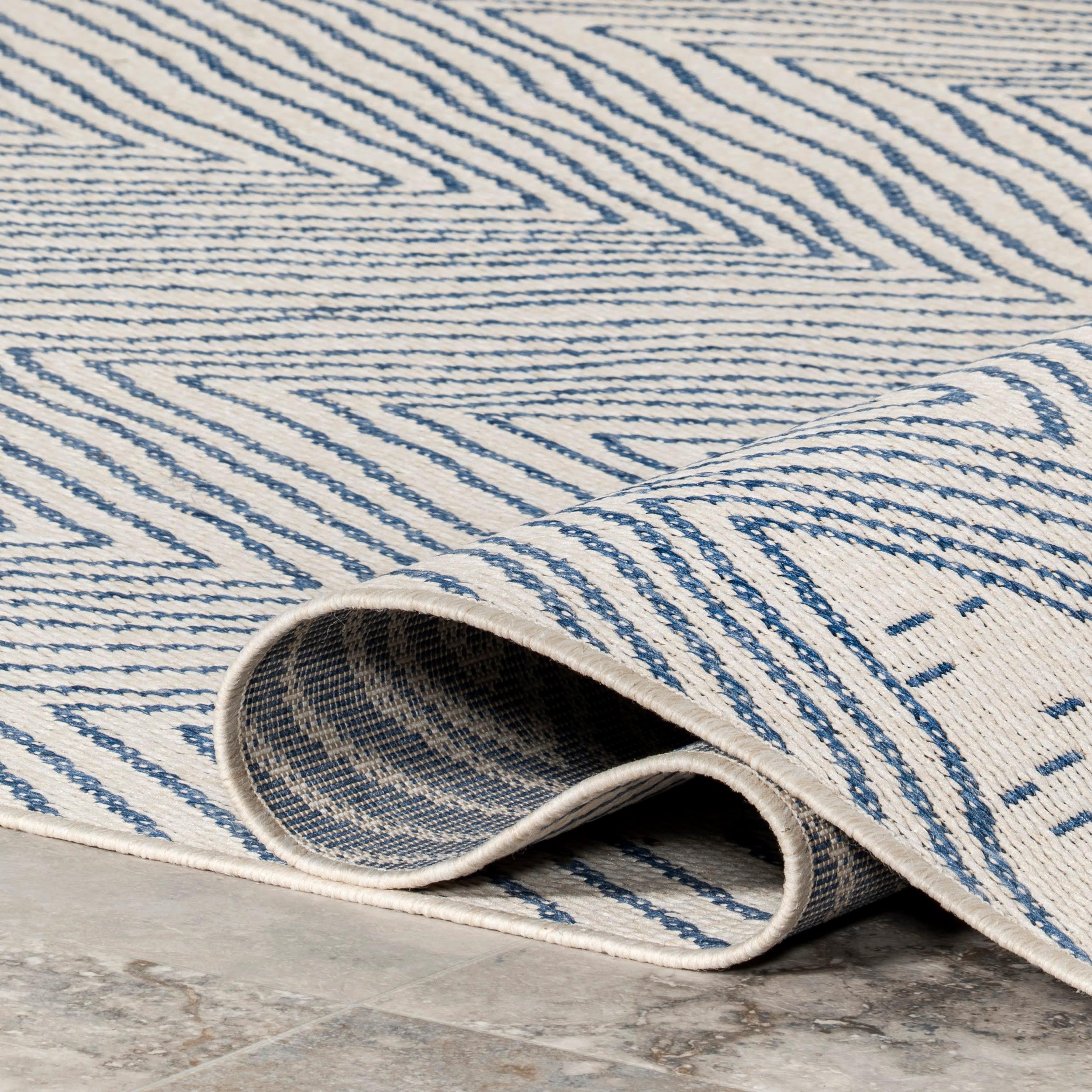 Nuloom Wavy Abstract 2x3 Indoor/Outdoor Accent Rug for Living Room Patio Deck Front Porch Entryway Kitchen, Blue/Ivory