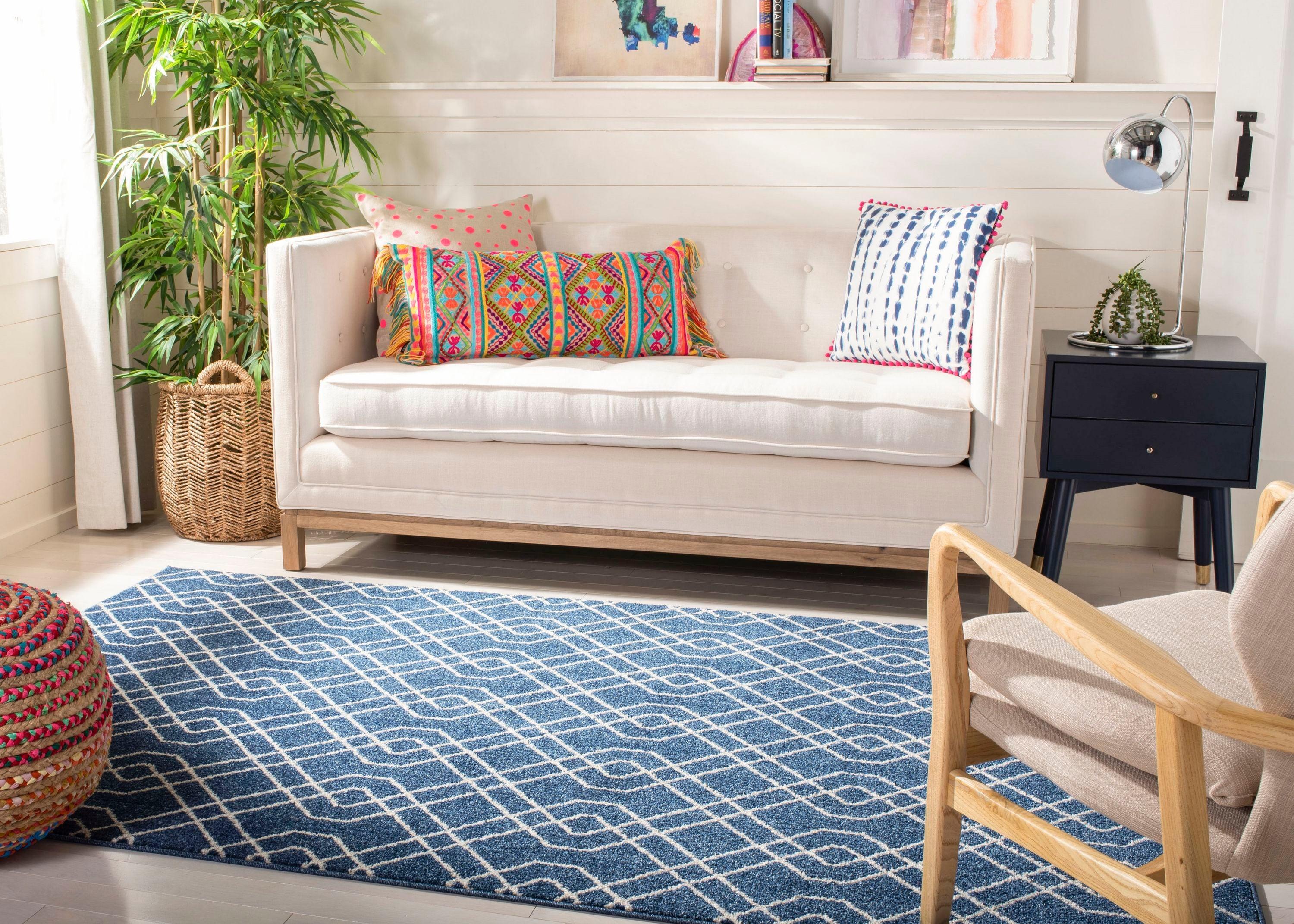 Amherst AMT407 Power Loomed Area Rug - Navy/Beige - 5'3"x8' - Safavieh.