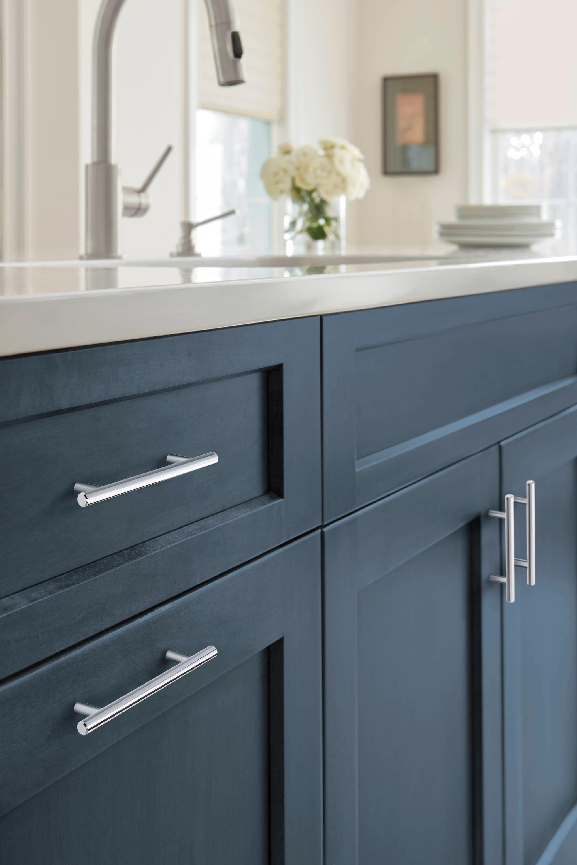 Bar Pulls 12 5/8" Center to Center Bar Pull