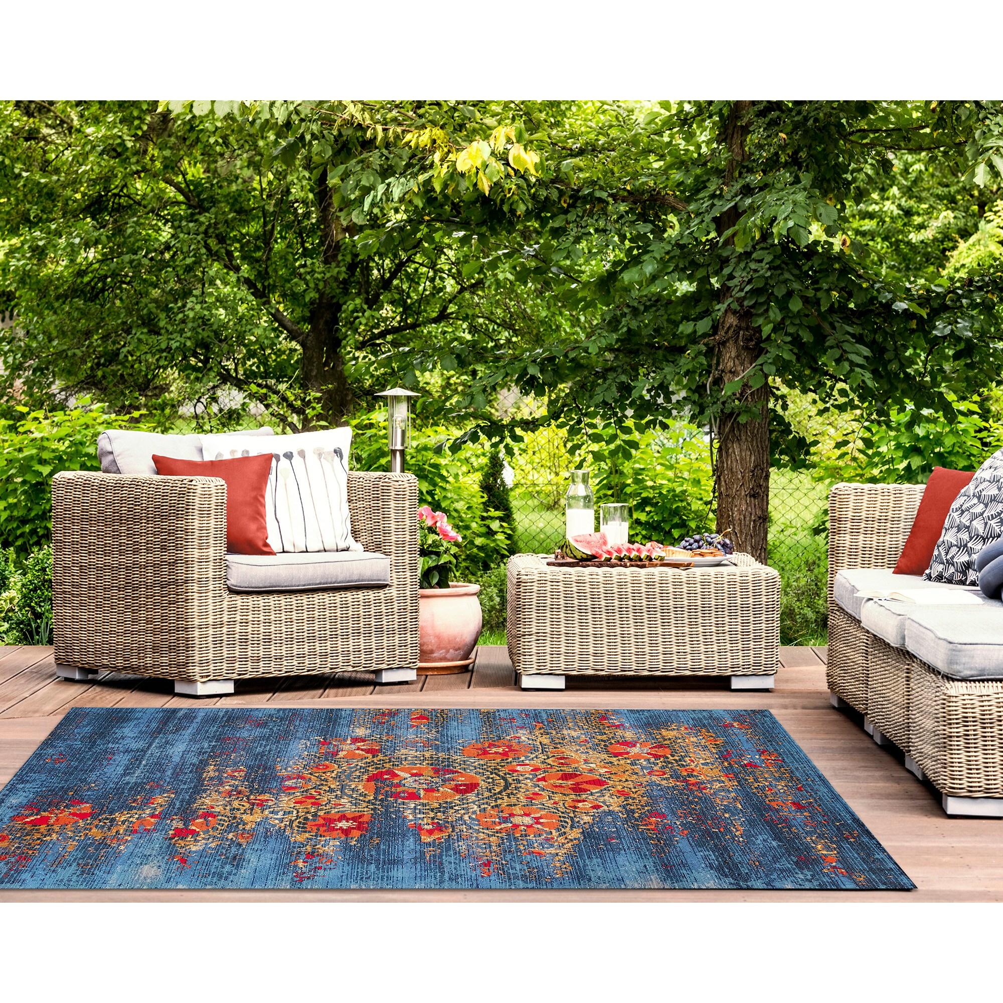 Liora Manne Marina Suzanie Indoor/Outdoor Area Rug Blue 2'7" x 4'3"