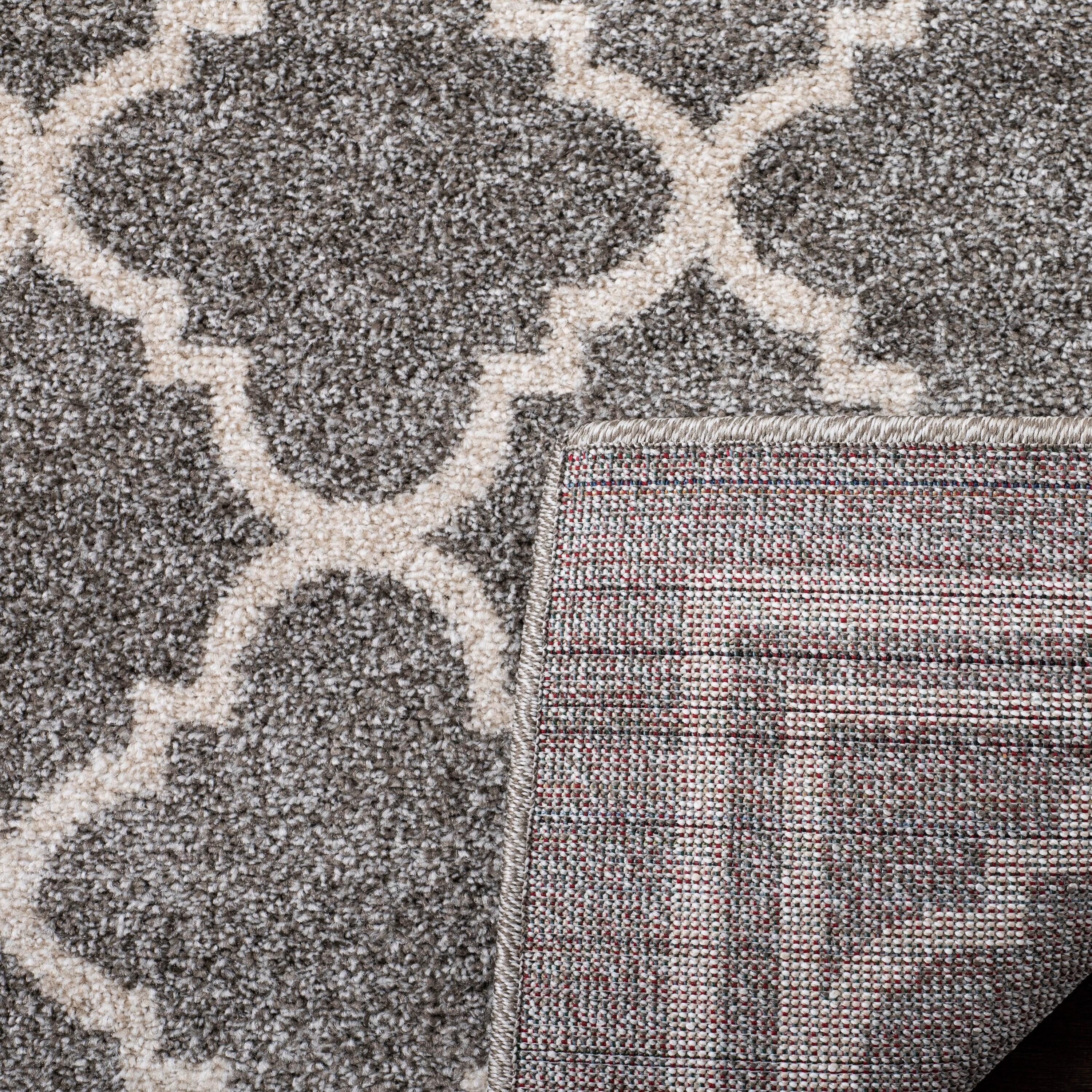 Amherst AMT422 Power Loomed Indoor Area Rug - Dark Grey/Beige - 5'x5' - Safavieh