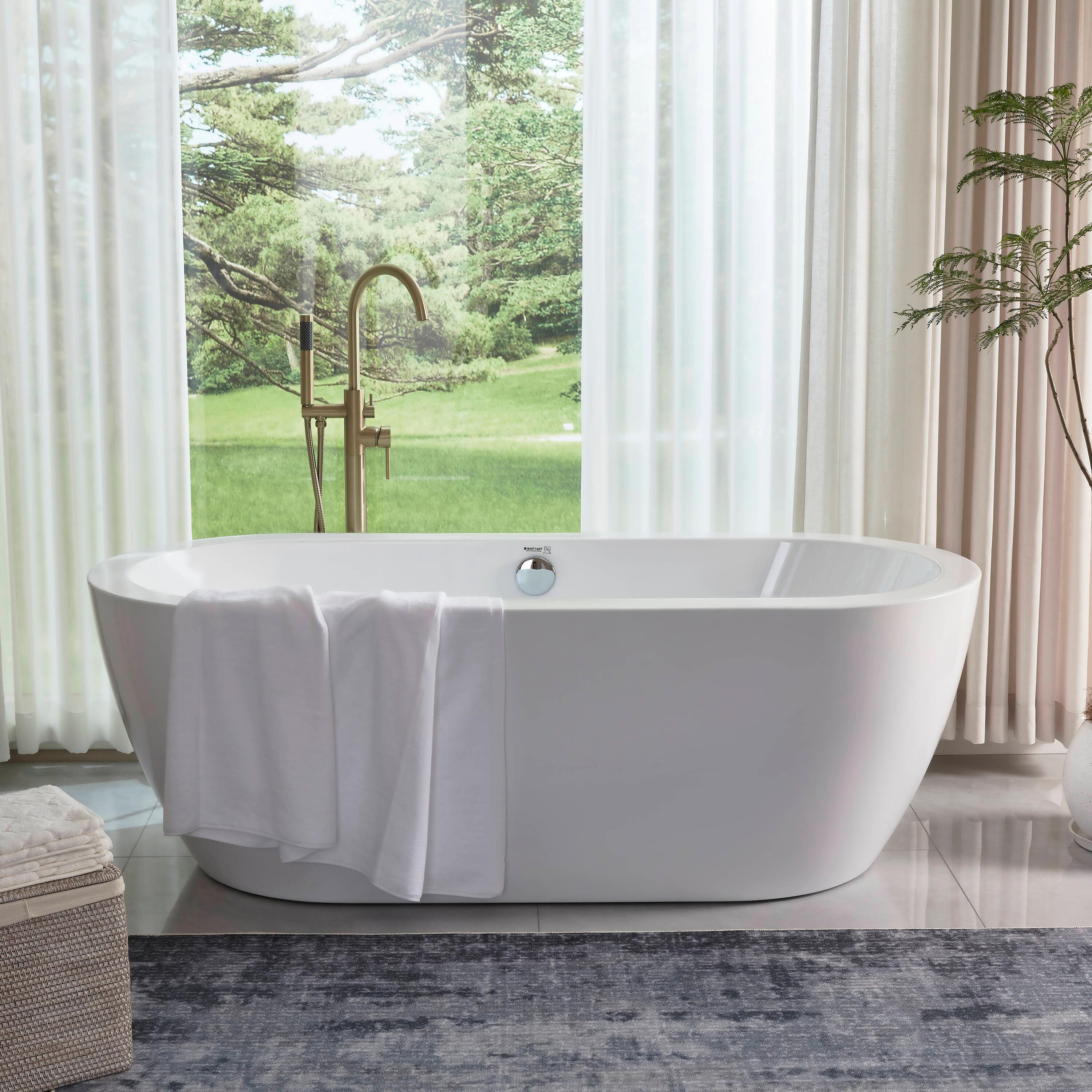 68 " x 31 " Freestanding Soaking Acrylic Bathtub