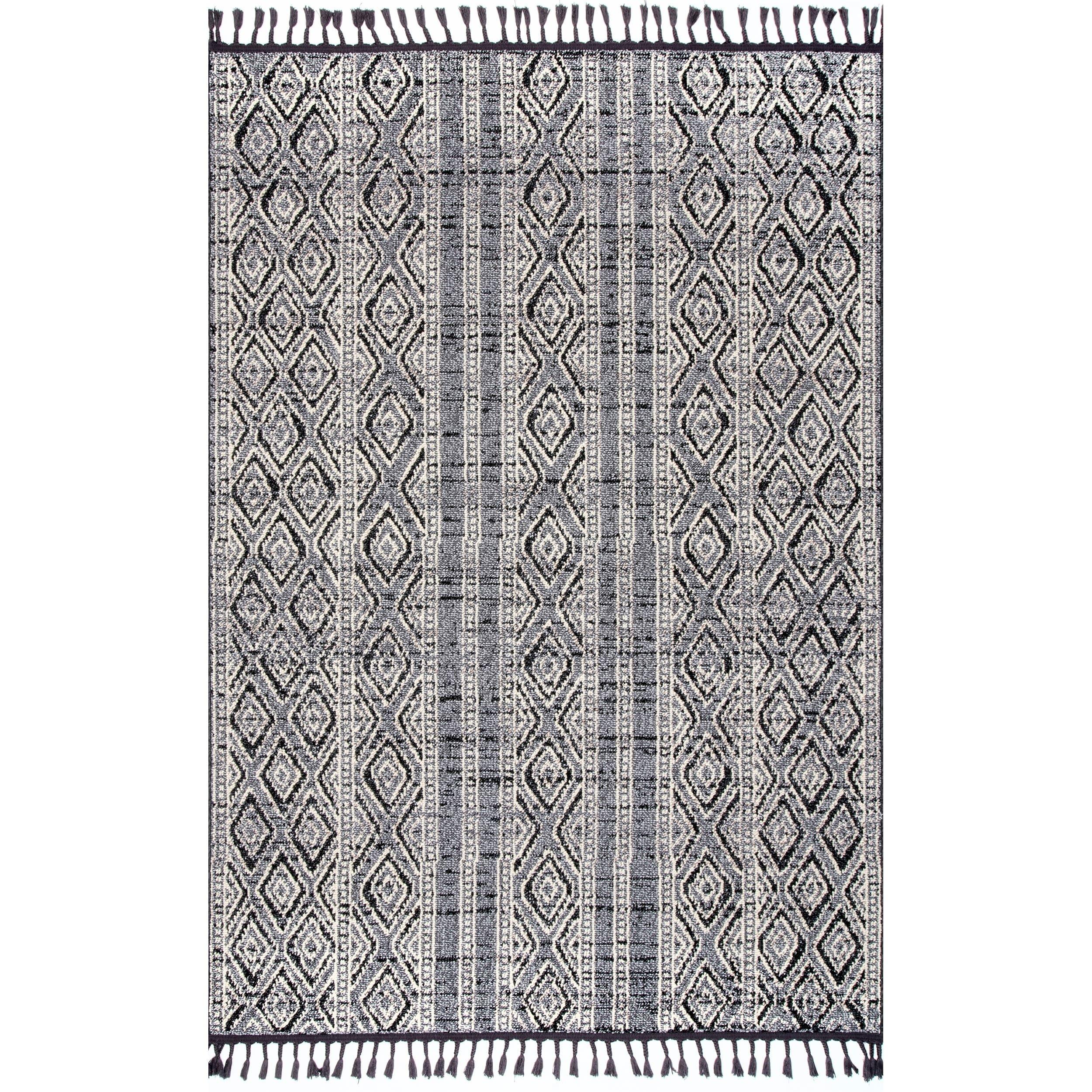 Nuloom Chenoa Striped Global Tassel Indoor Area Rug, 5' x 8', Gray