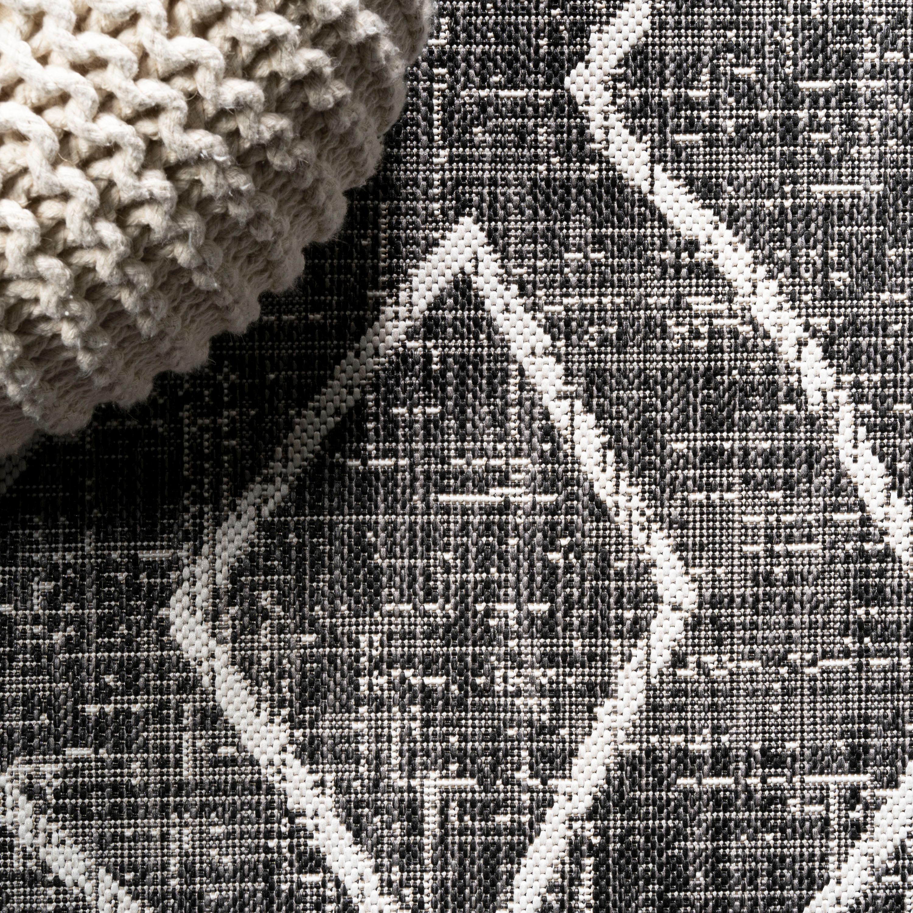2'x10' Carwa  Diamond Trellis Indoor/Outdoor Runner Rug, Black/Ivory - JONATHAN Y