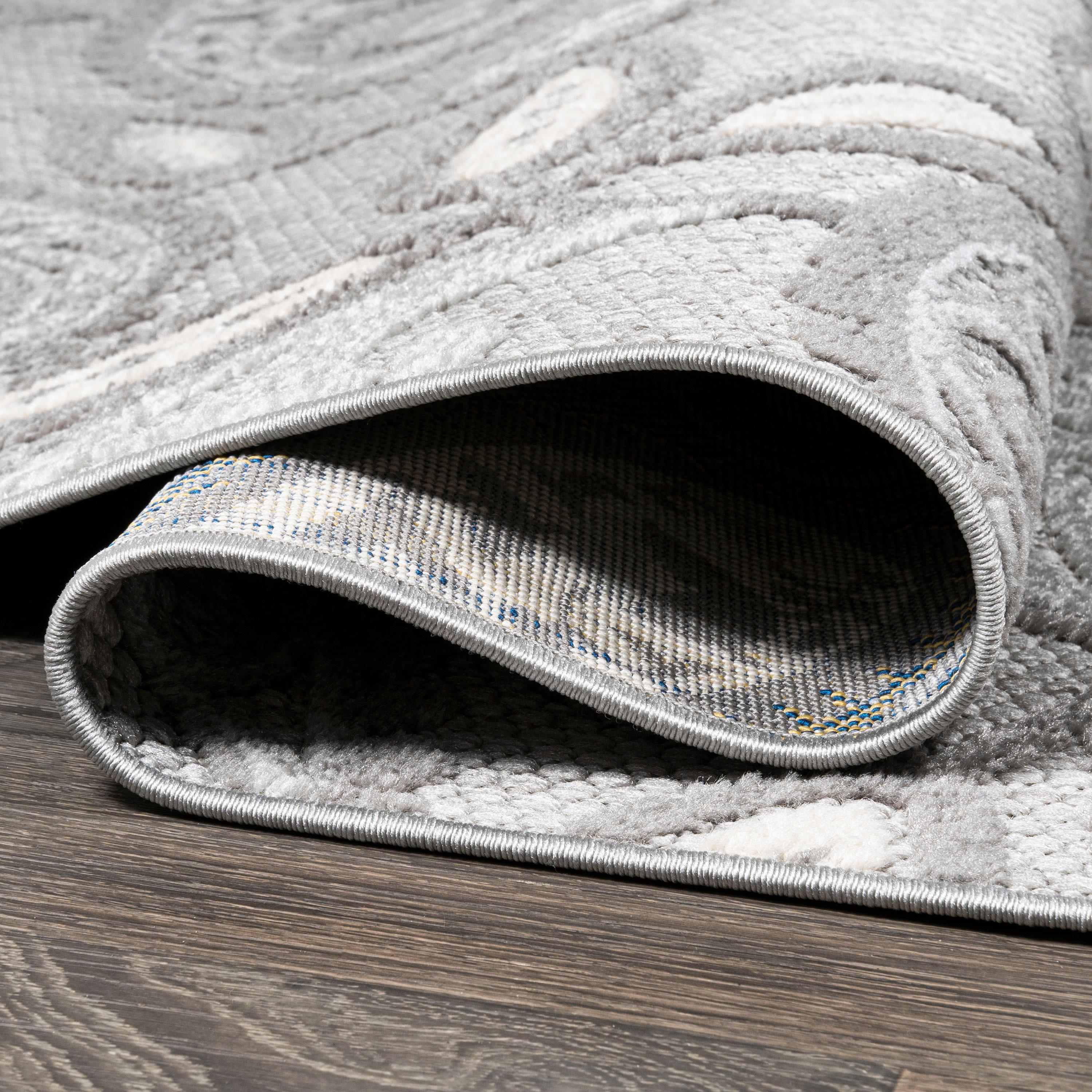 4'x6' Julien Paisley High-Low Indoor/Outdoor Area Rug, Light Gray - JONATHAN Y