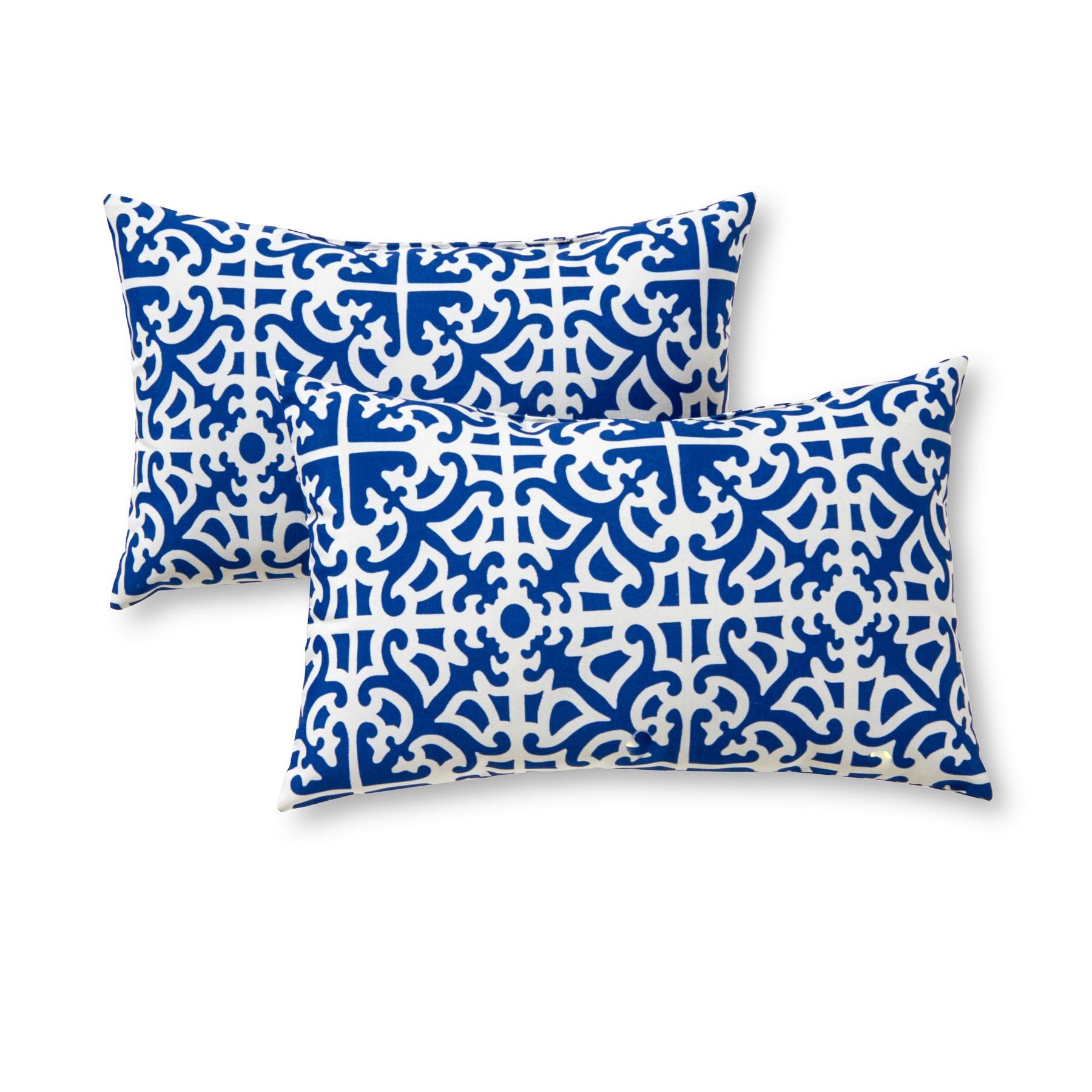 Indoor/Outdoor Reversible Throw Pillow