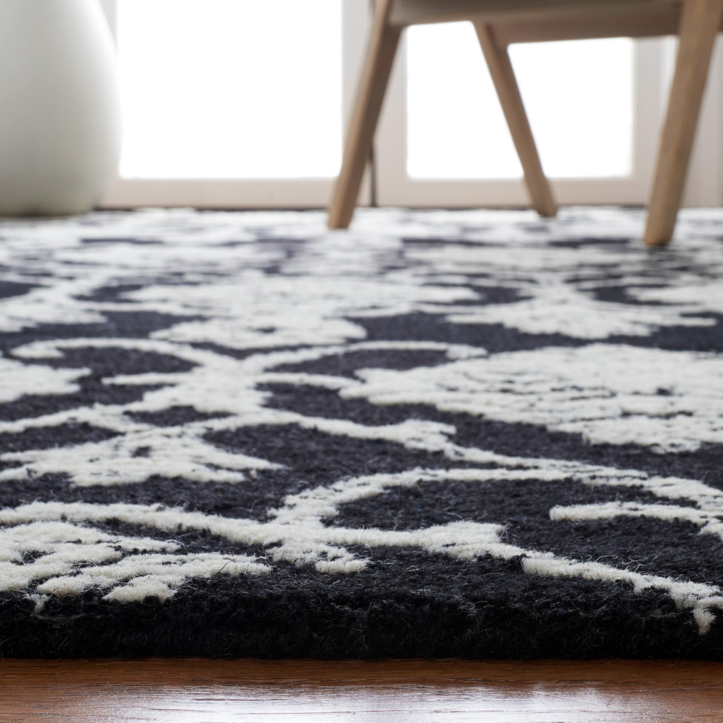 Metro MET996 Hand Tufted Runner Rug - Black/Ivory - 2'3"x8' - Safavieh.