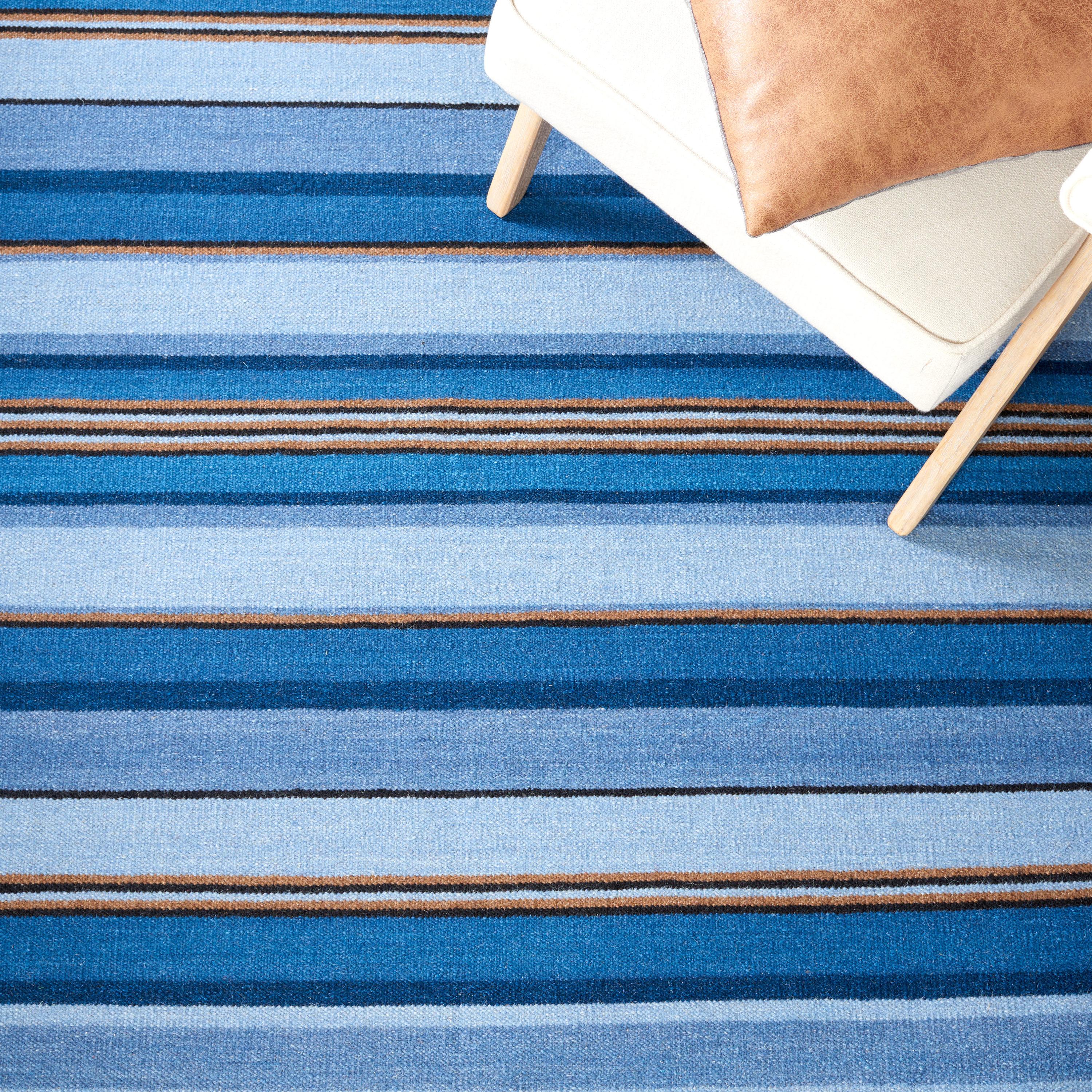 Striped Kilim STK601 Hand Loomed Indoor Area Rug - Blue/Rust - 8'x10' - Safavieh