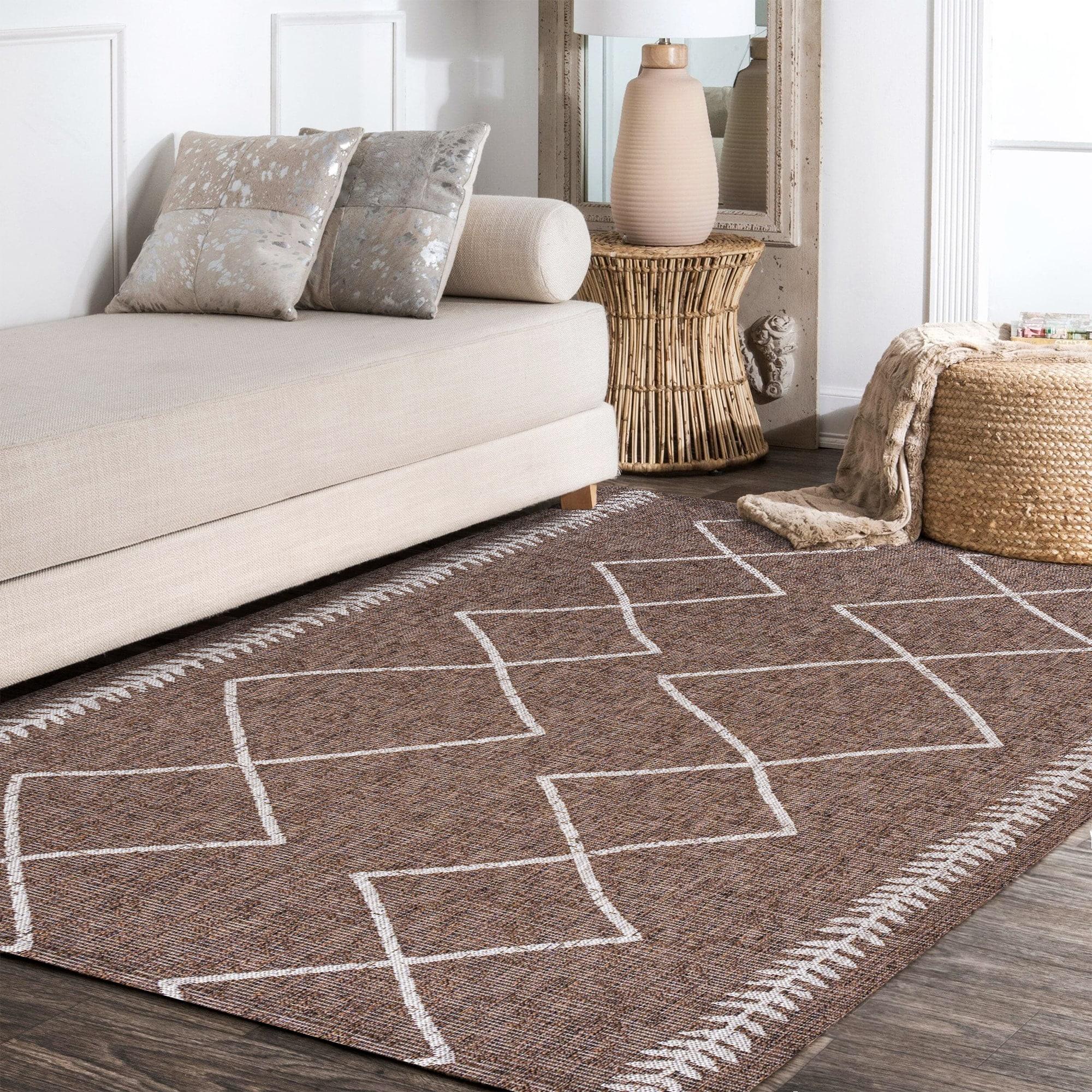 8' X 10' Derya Diamond Trellis Indoor/Outdoor Area Rug, Brown/Beige - JONATHAN Y