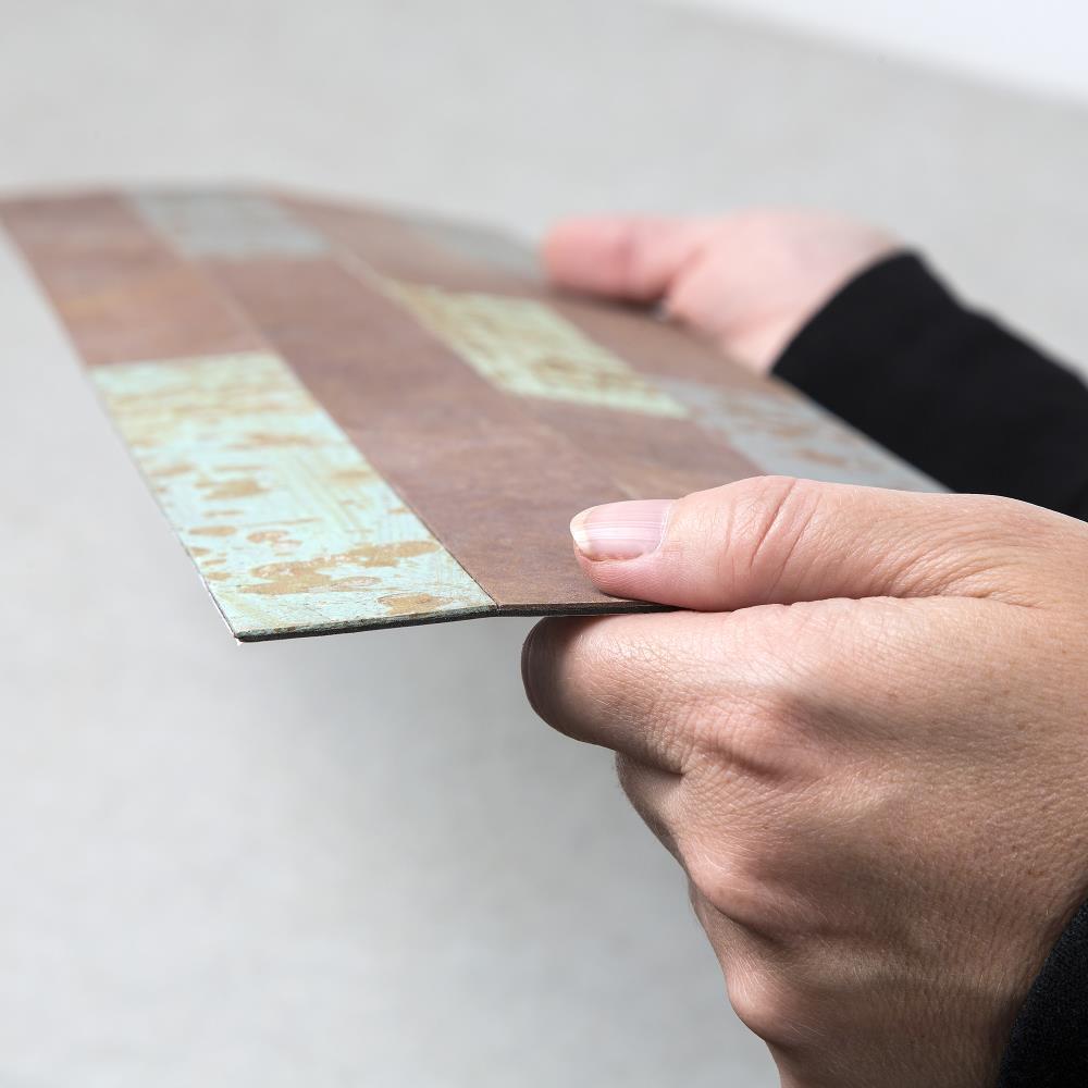 Metal Peel and Stick Mosaic Tile