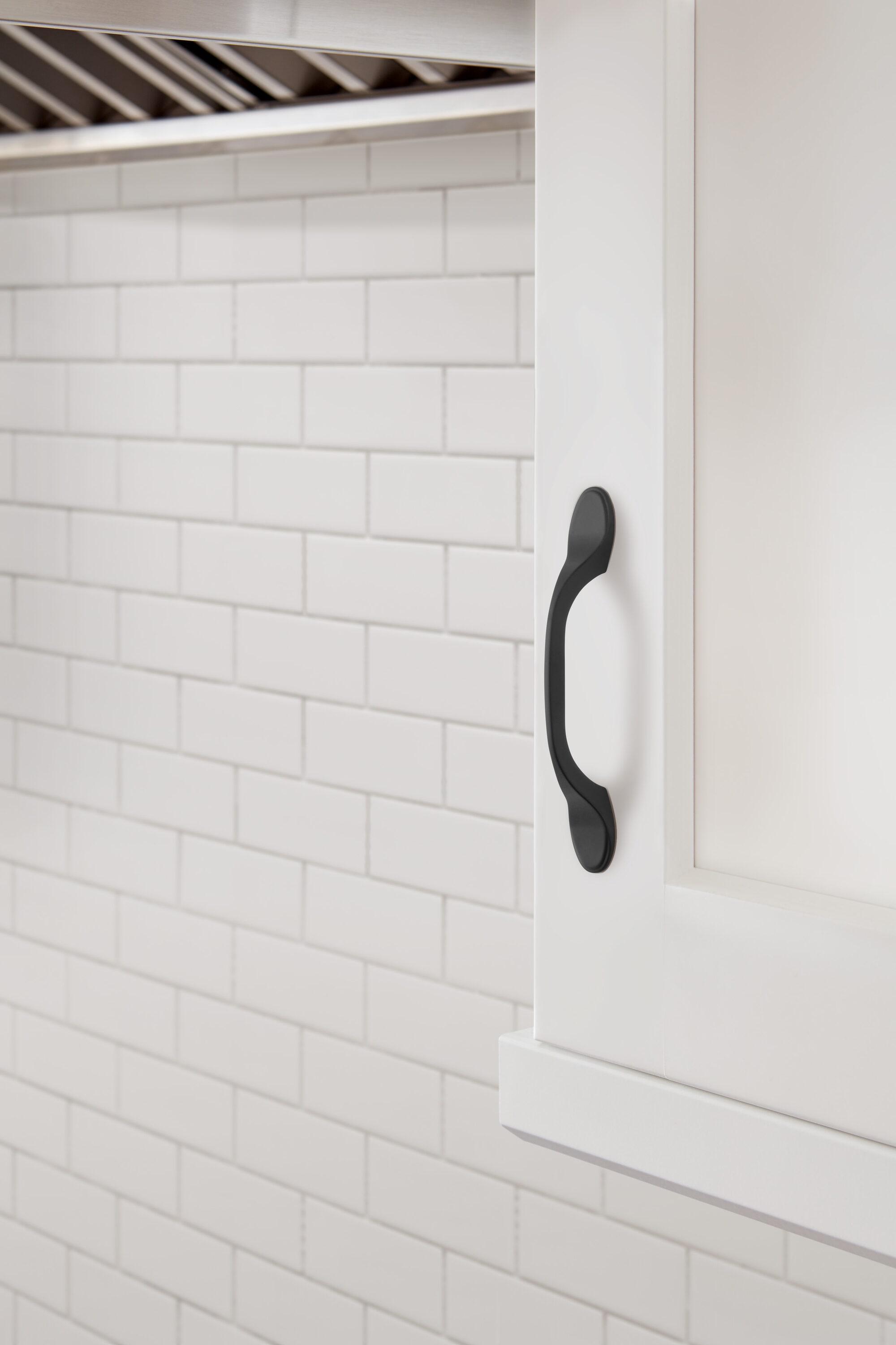 Matte Black Traditional 5" Cabinet Bar Pull with Mounting Hardware