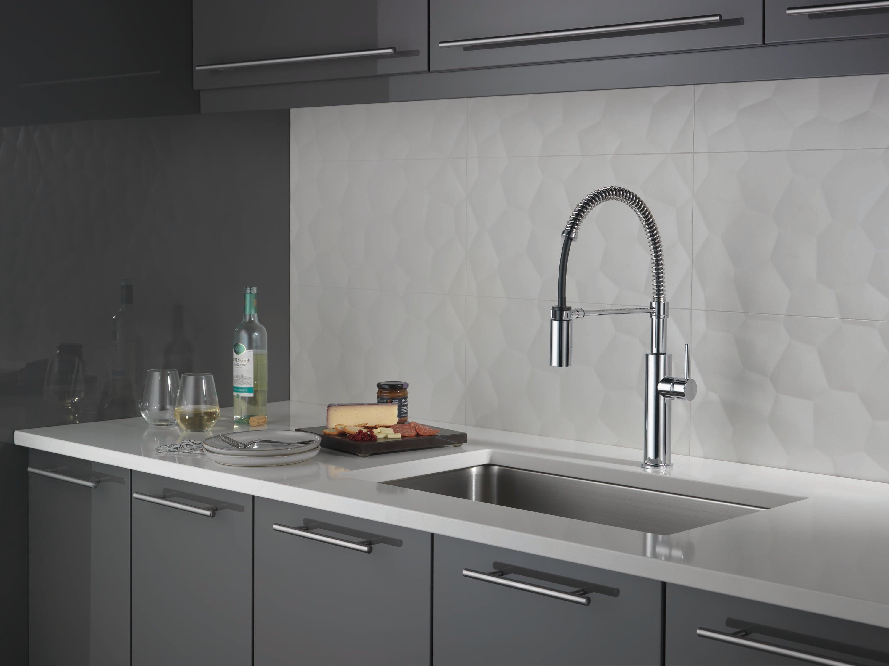 Antoni Pro Commercial Pull Down Sprayer Kitchen Sink Faucet