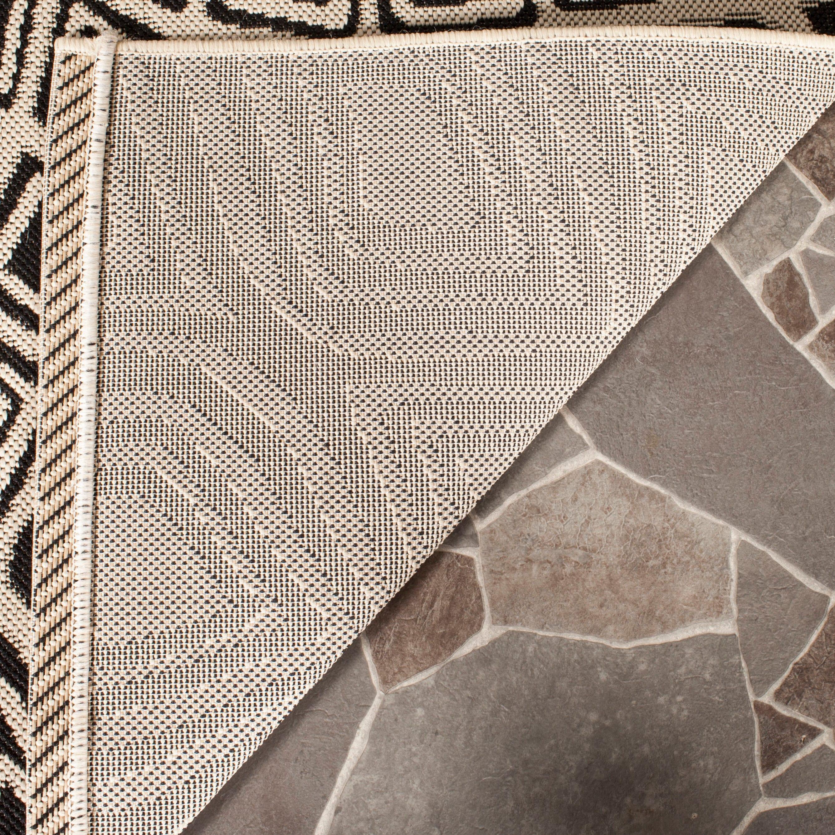 Courtyard CY6616 Power Loomed Indoor/Outdoor Area Rug - Black/Beige - 5'3"x7'7" - Safavieh.