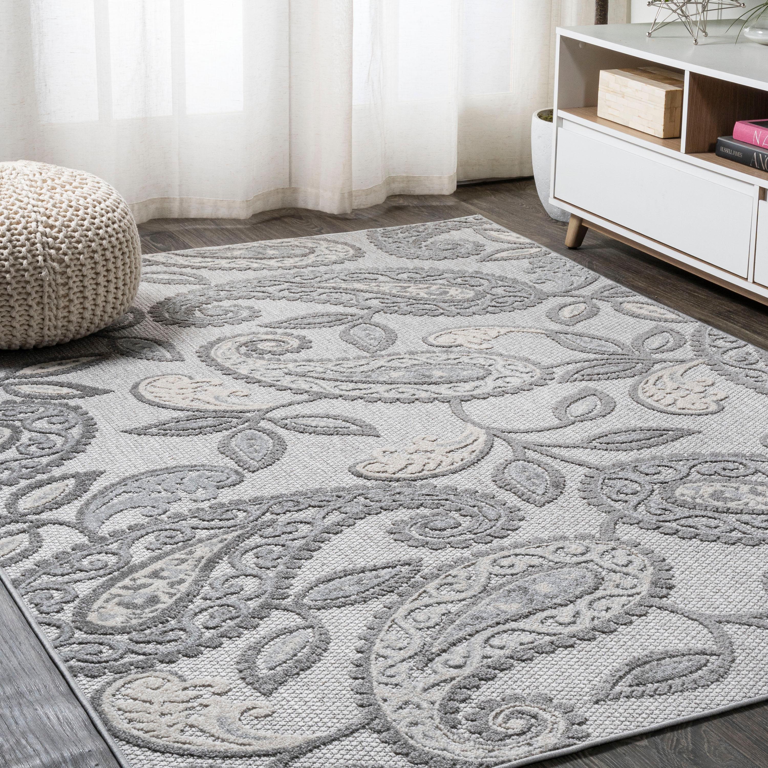 4'x6' Julien Paisley High-Low Indoor/Outdoor Area Rug, Light Gray - JONATHAN Y