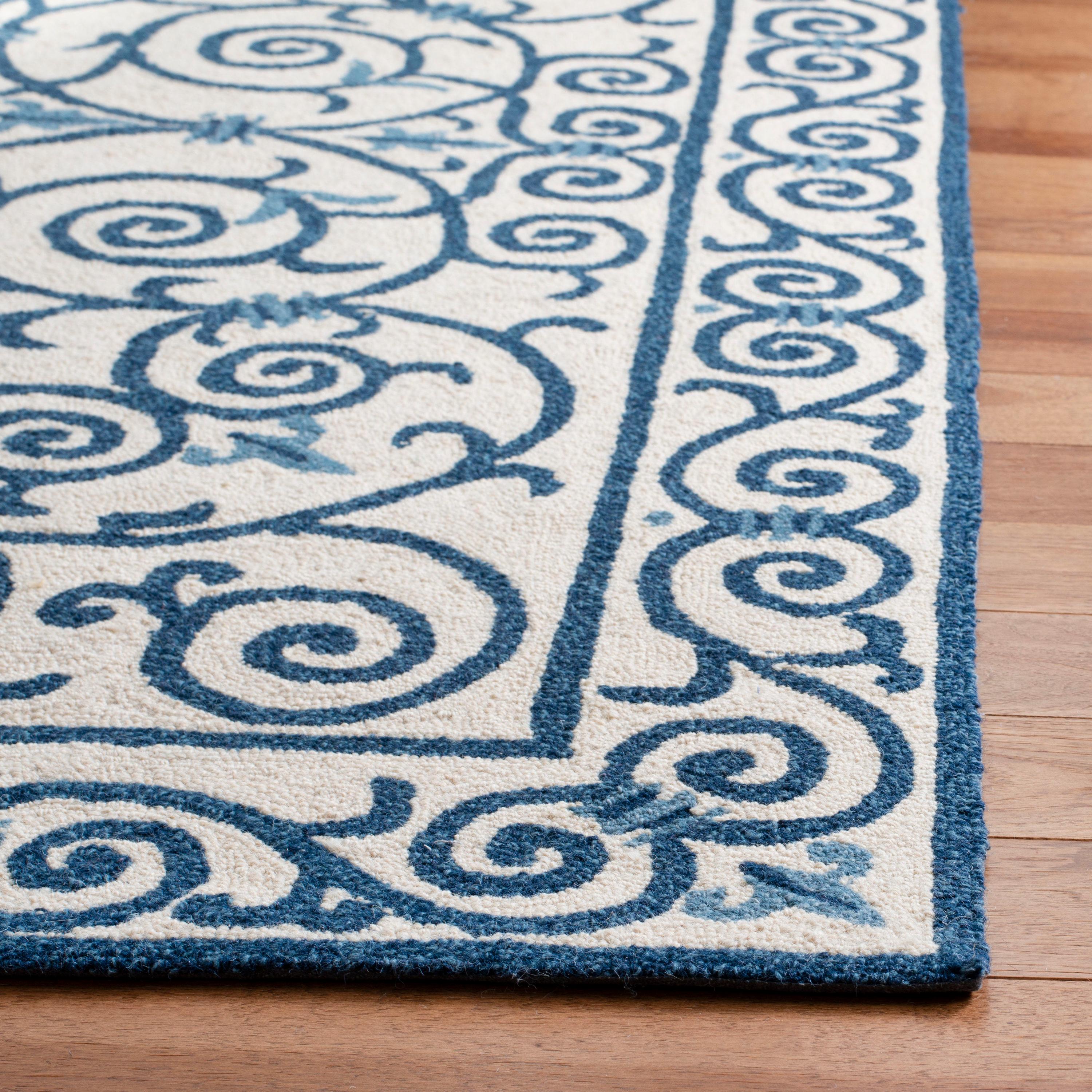 SAFAVIEH Chelsea Aragon Geometric Borders Wool Area Rug, Ivory/Dark Blue, 3' x 3' Round
