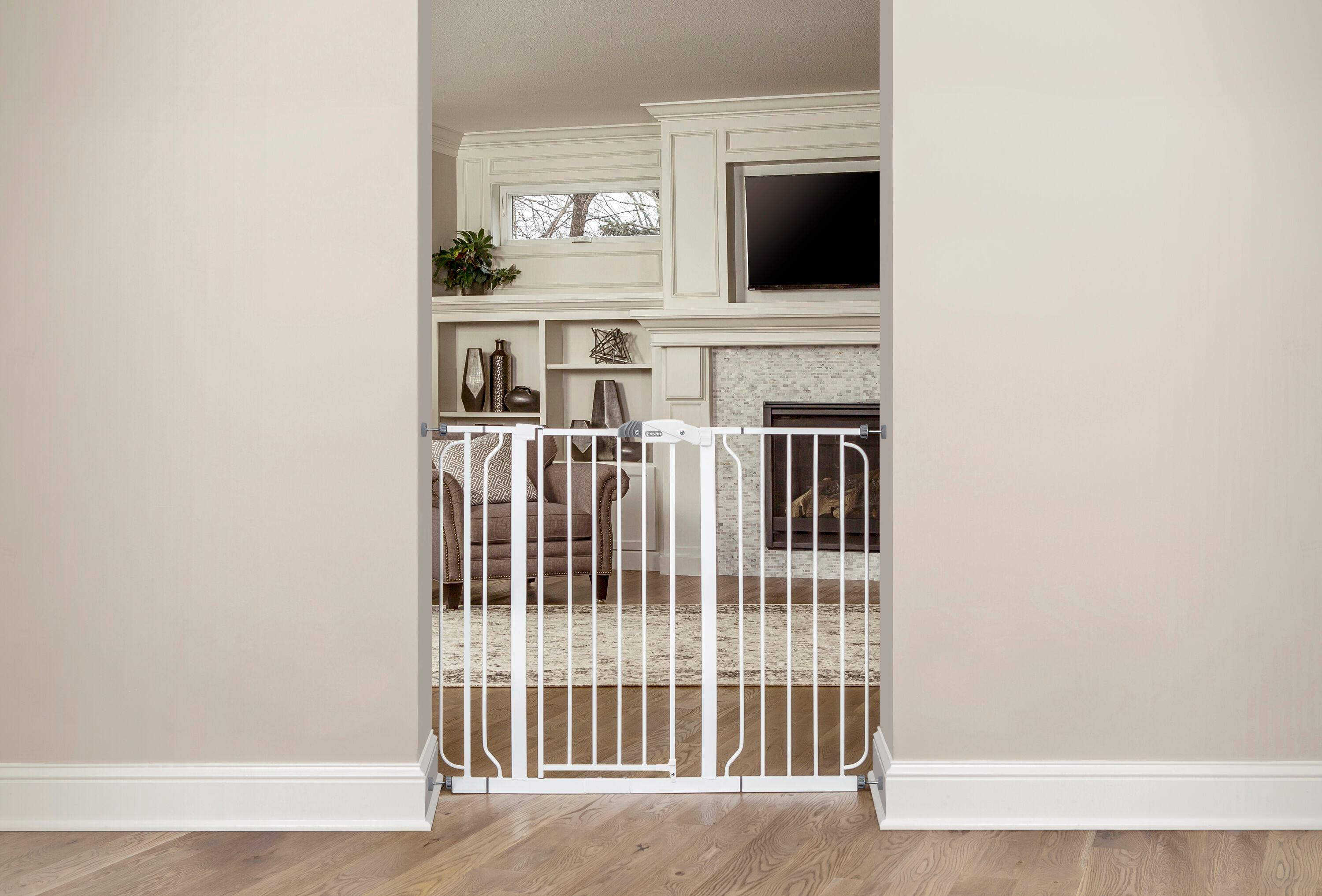 Regalo Safety Gate