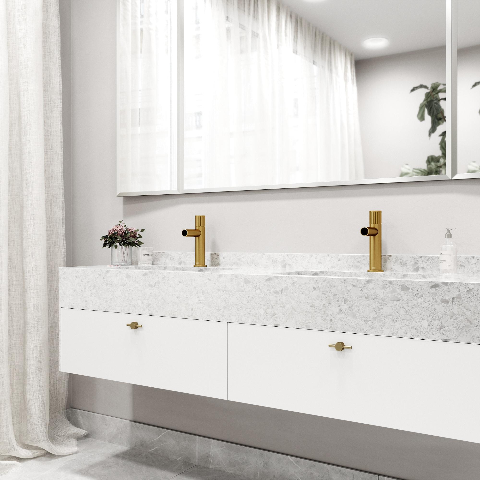 Ashford 8" H Single Handle Single Hole Bathroom Faucet