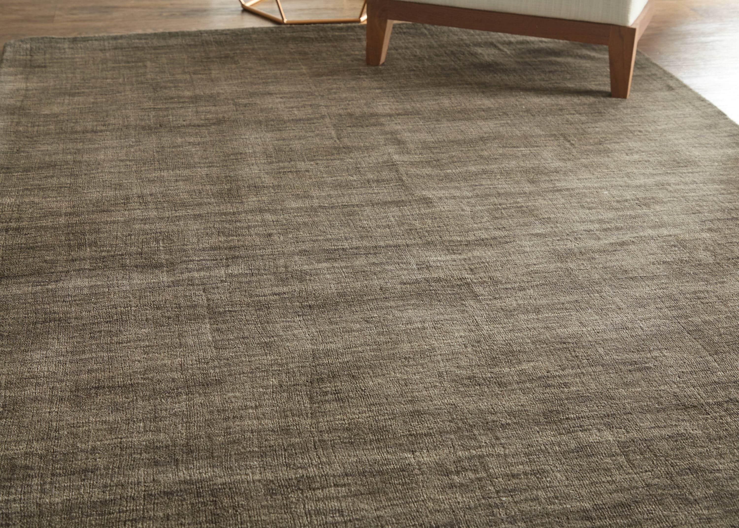 Handmade Tufted Wool Charcoal Area Rug