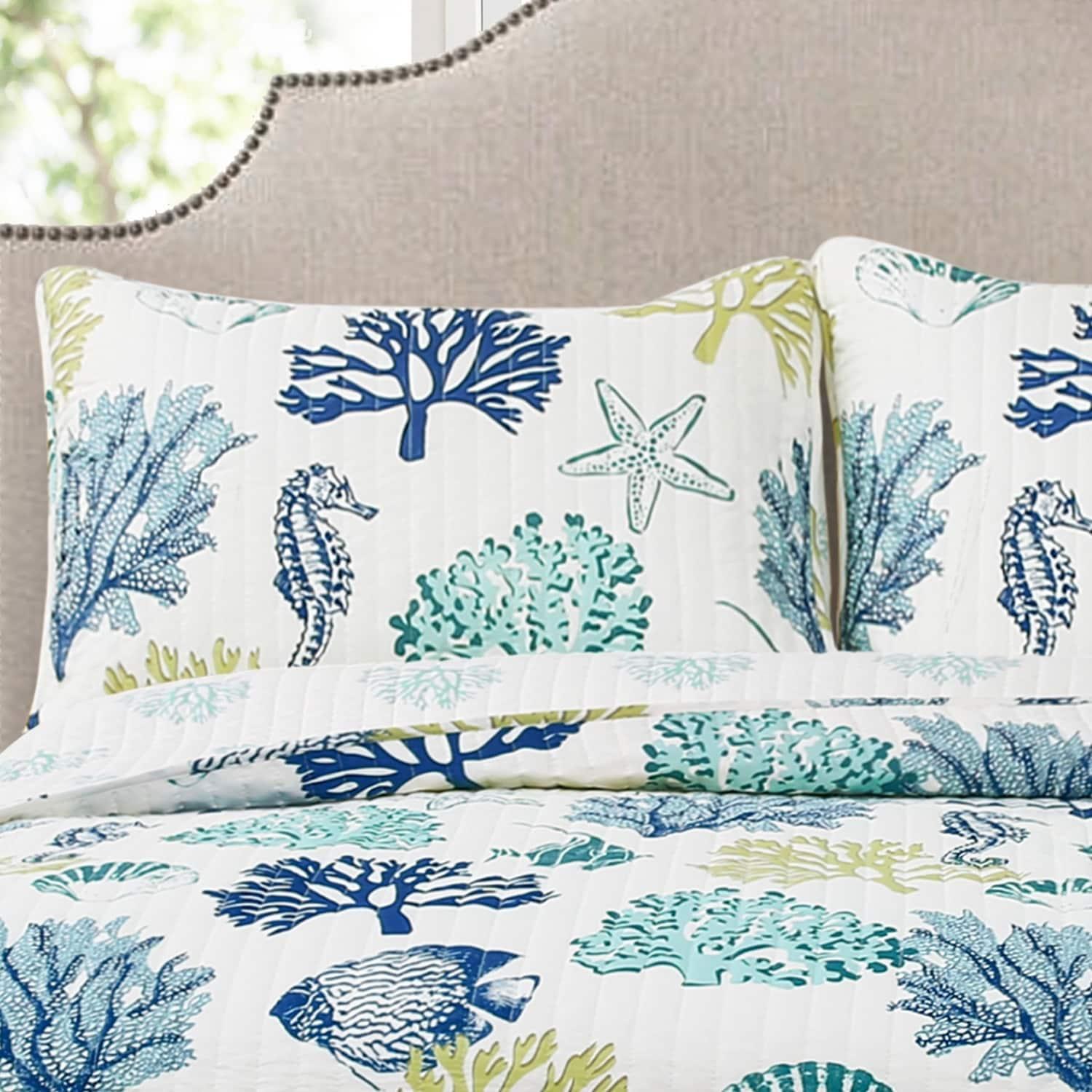 Lush Decor Coastal Reef Cotton Reversible Coastal 3 Piece Quilt Set