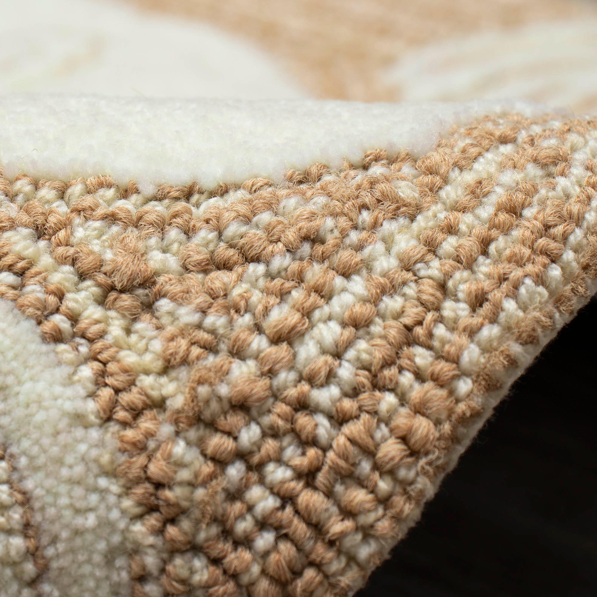 Liora Manne Frontporch Shell Toss Indoor/Outdoor Rug Natural 1'8" x 2'6"