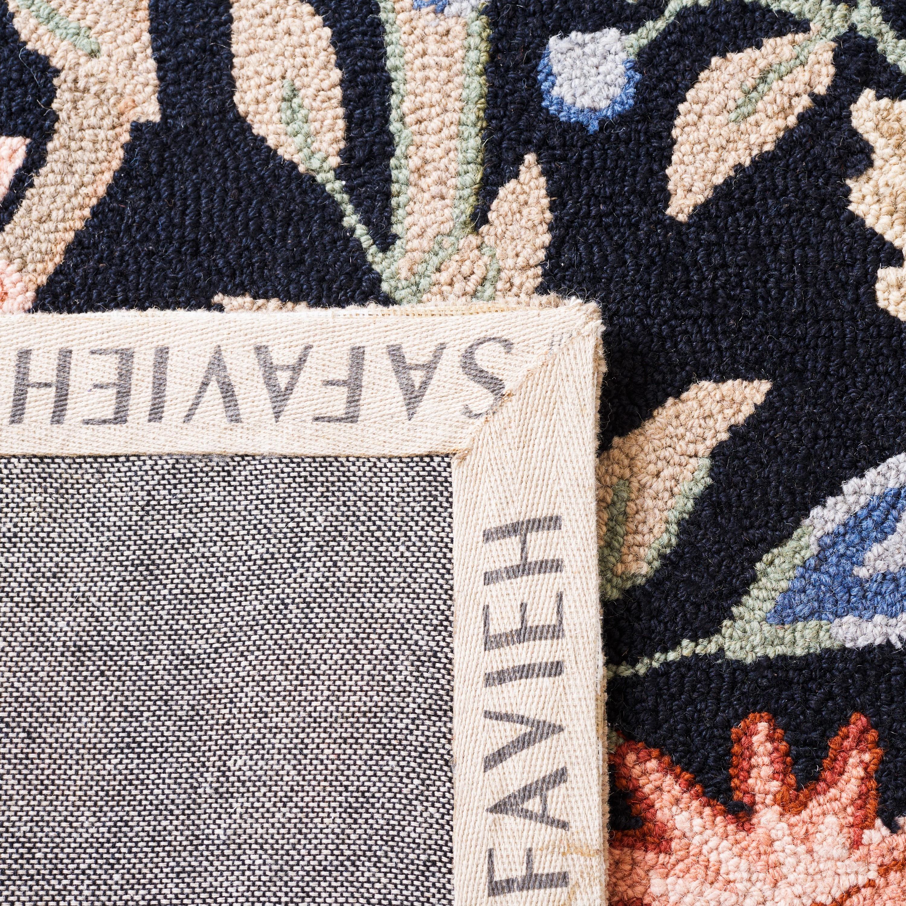 Chelsea HK248B Power Loomed Accent Rug - Black - 2'6"x4' - Safavieh.