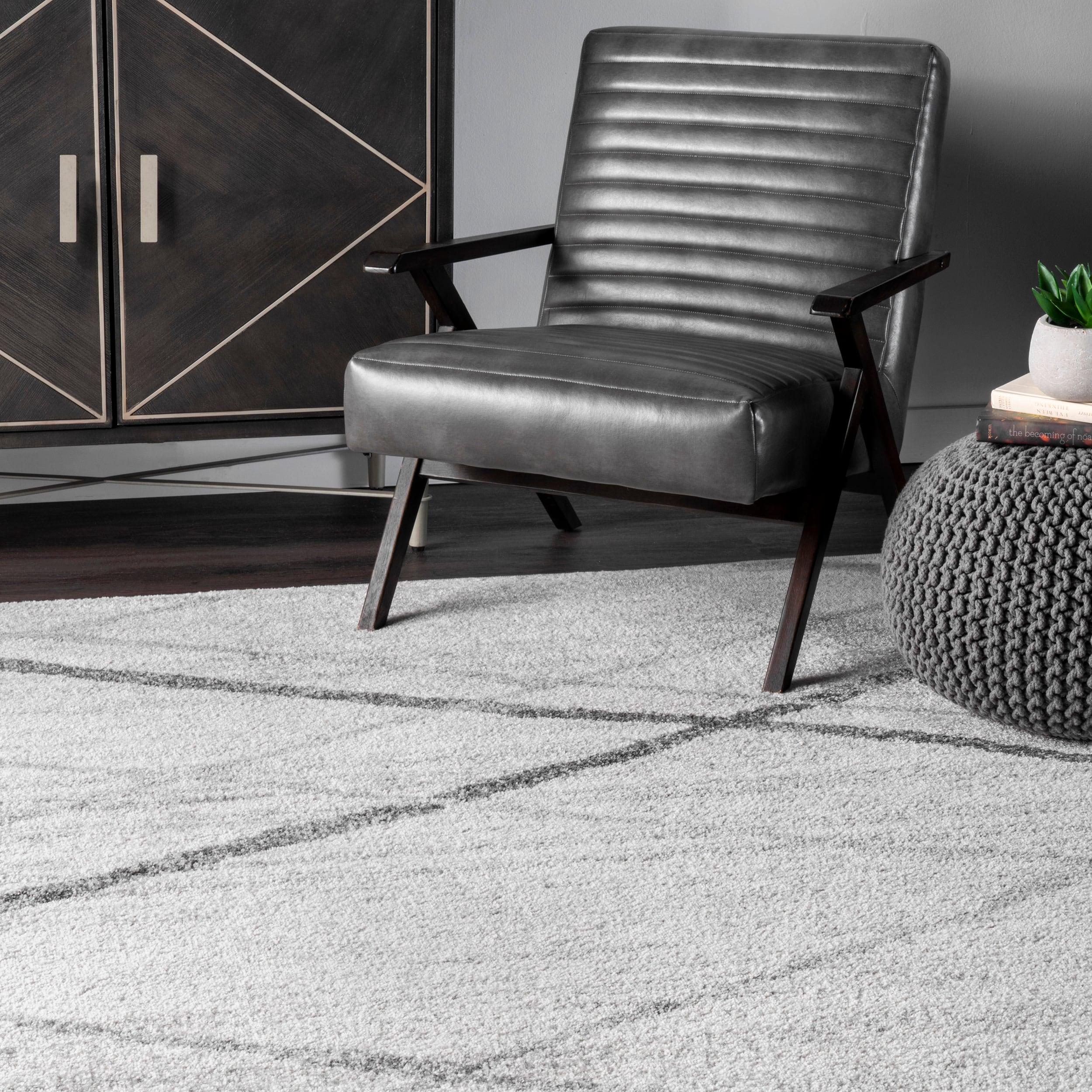 Gray Oval Reversible Stain-Resistant Synthetic Area Rug