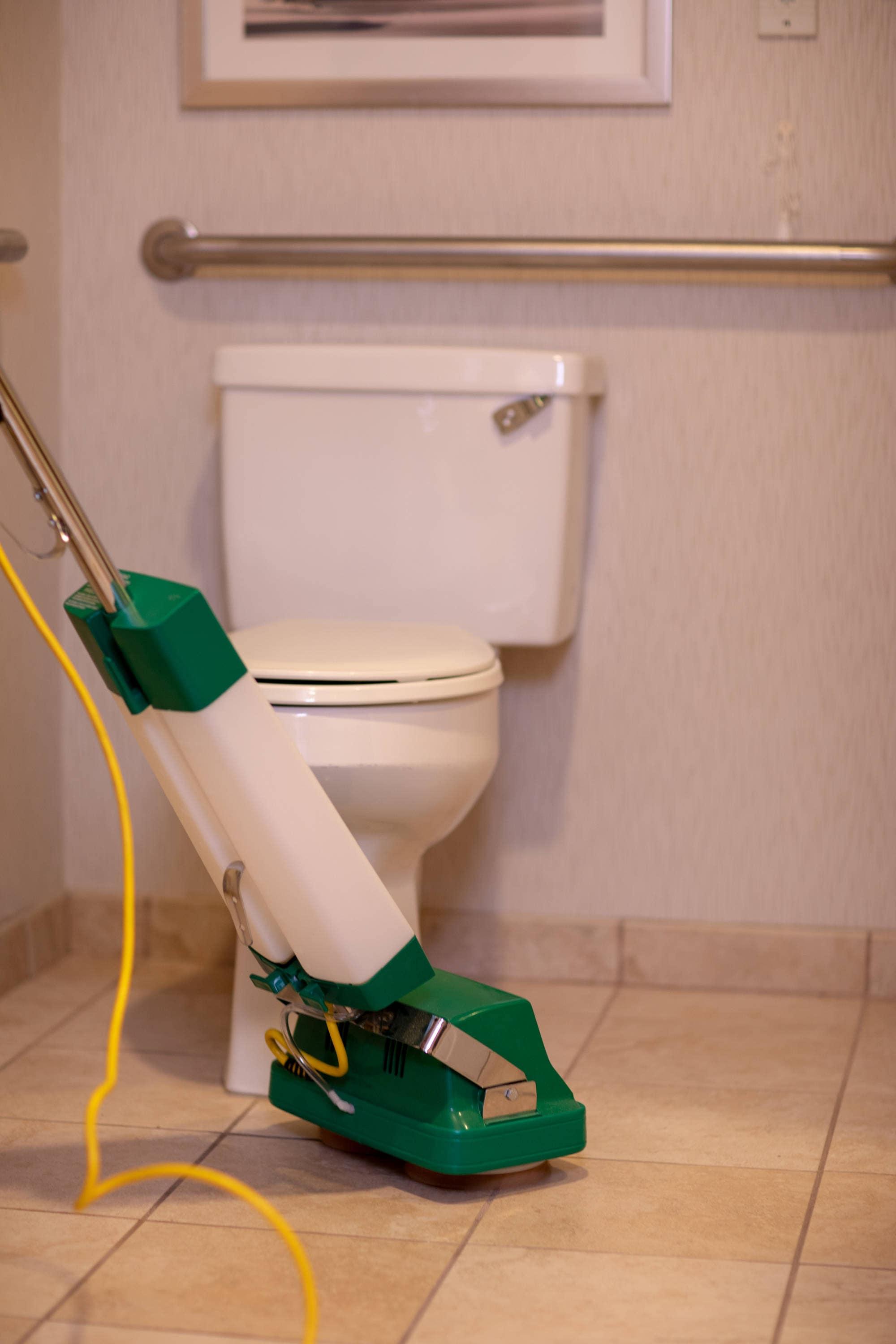Bissell Floor Scrubber & Polisher, Dual Brushes, Comes Complete w/ A Set Of Brushes & Pads